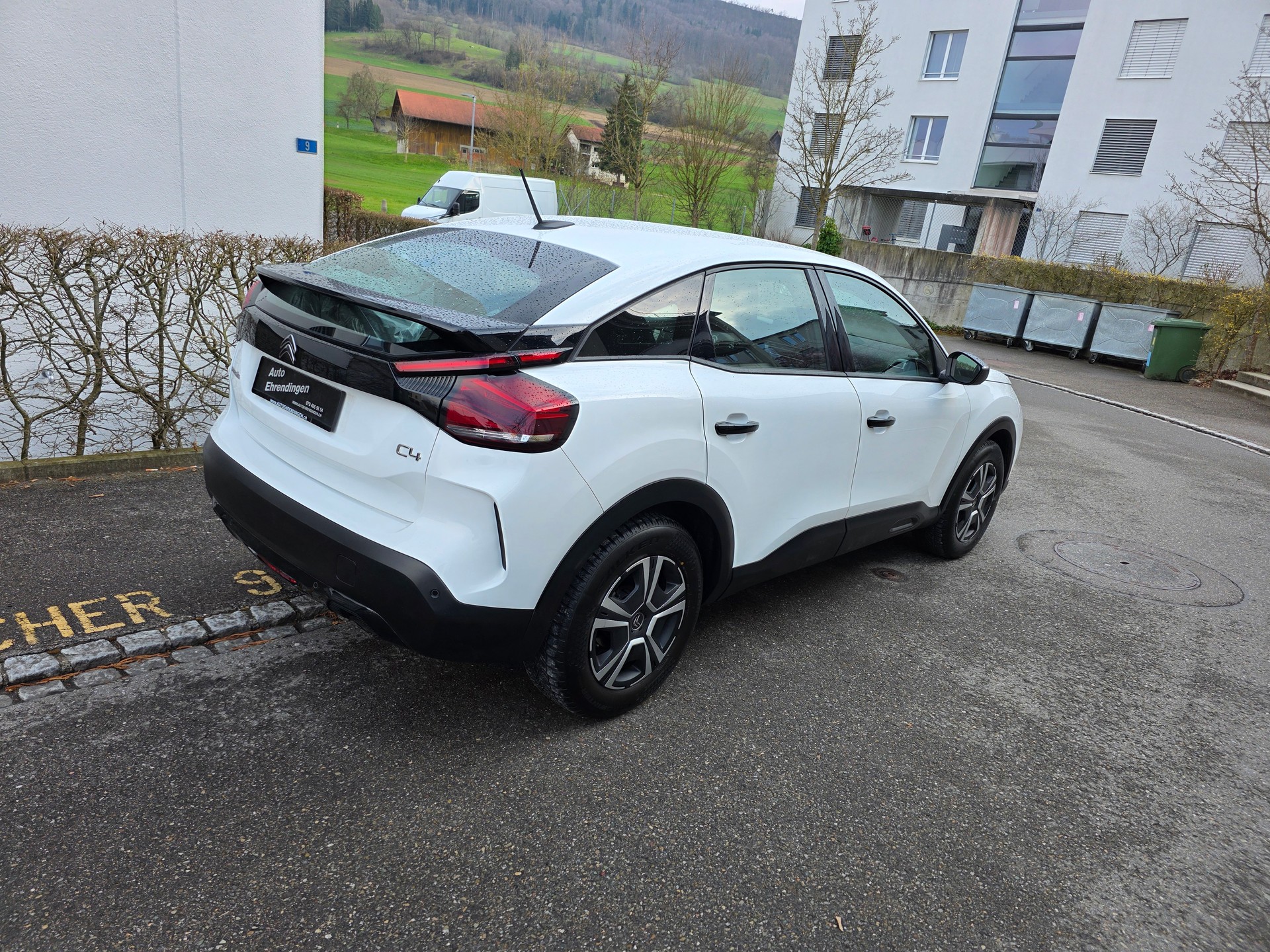 CITROEN C4 1.2 Pure Tech You-image-4