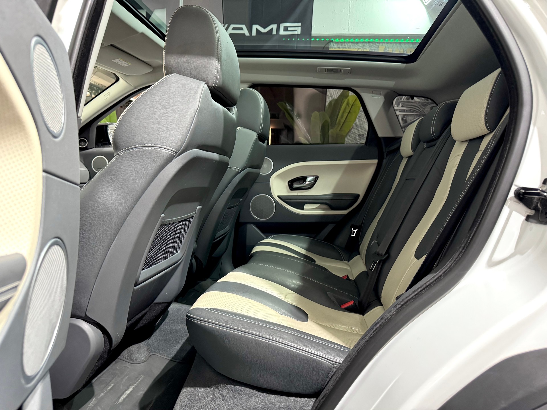 LAND ROVER Range Rover Evoque 2.0 Si4 Dynamic AT6-image-7