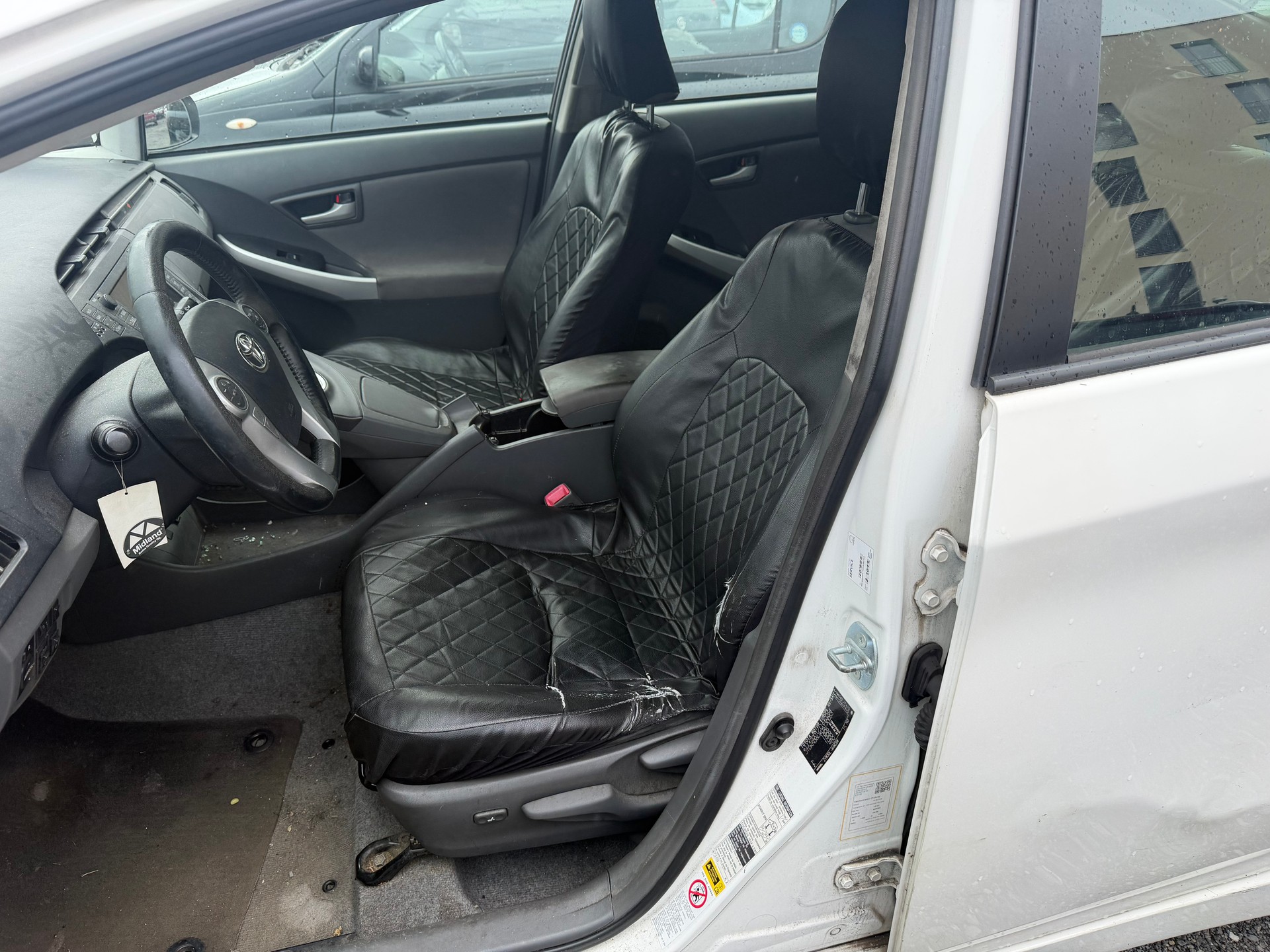 TOYOTA Prius 1.8 16V HSD Luna-image-10