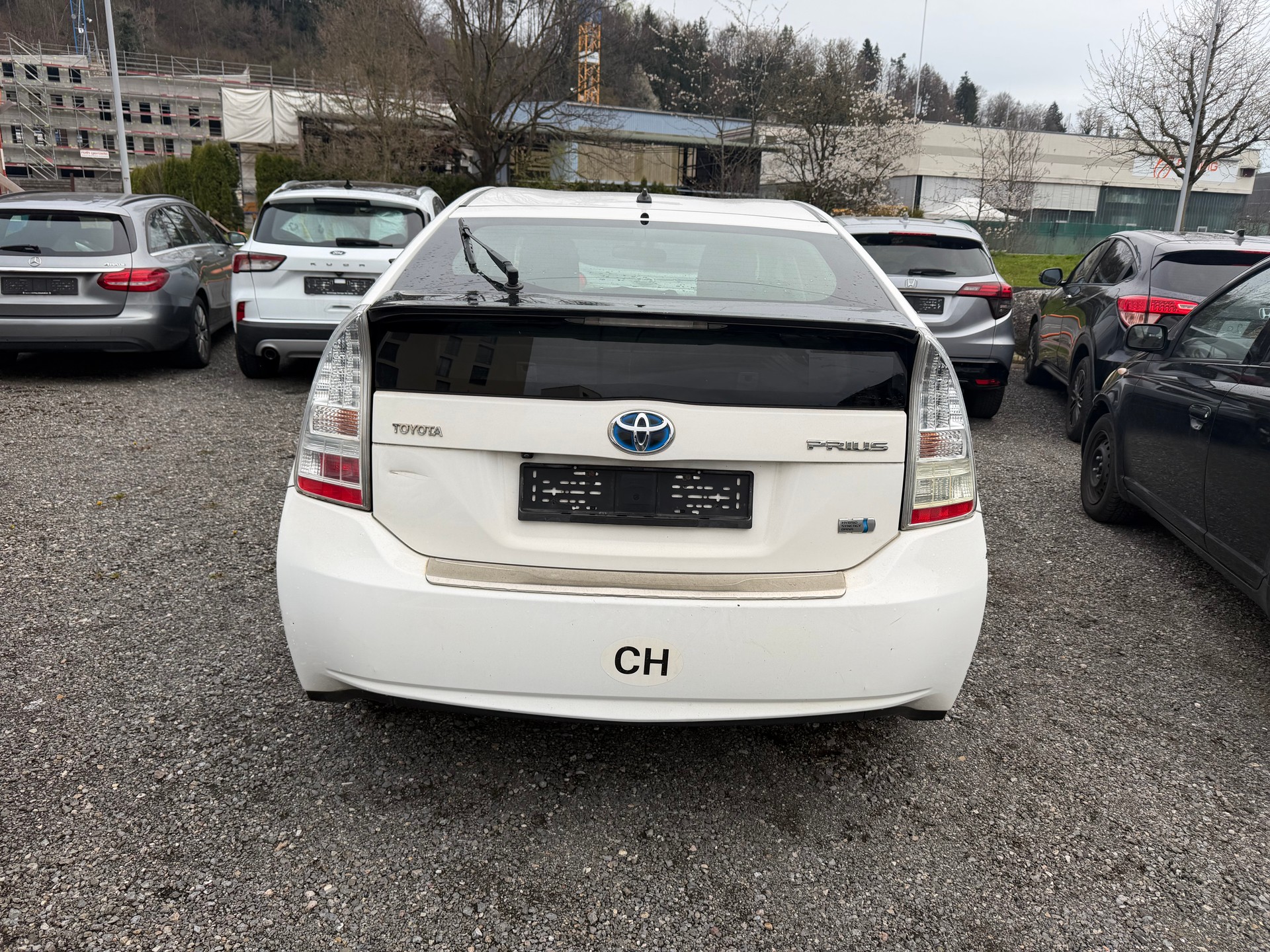TOYOTA Prius 1.8 16V HSD Luna-image-1