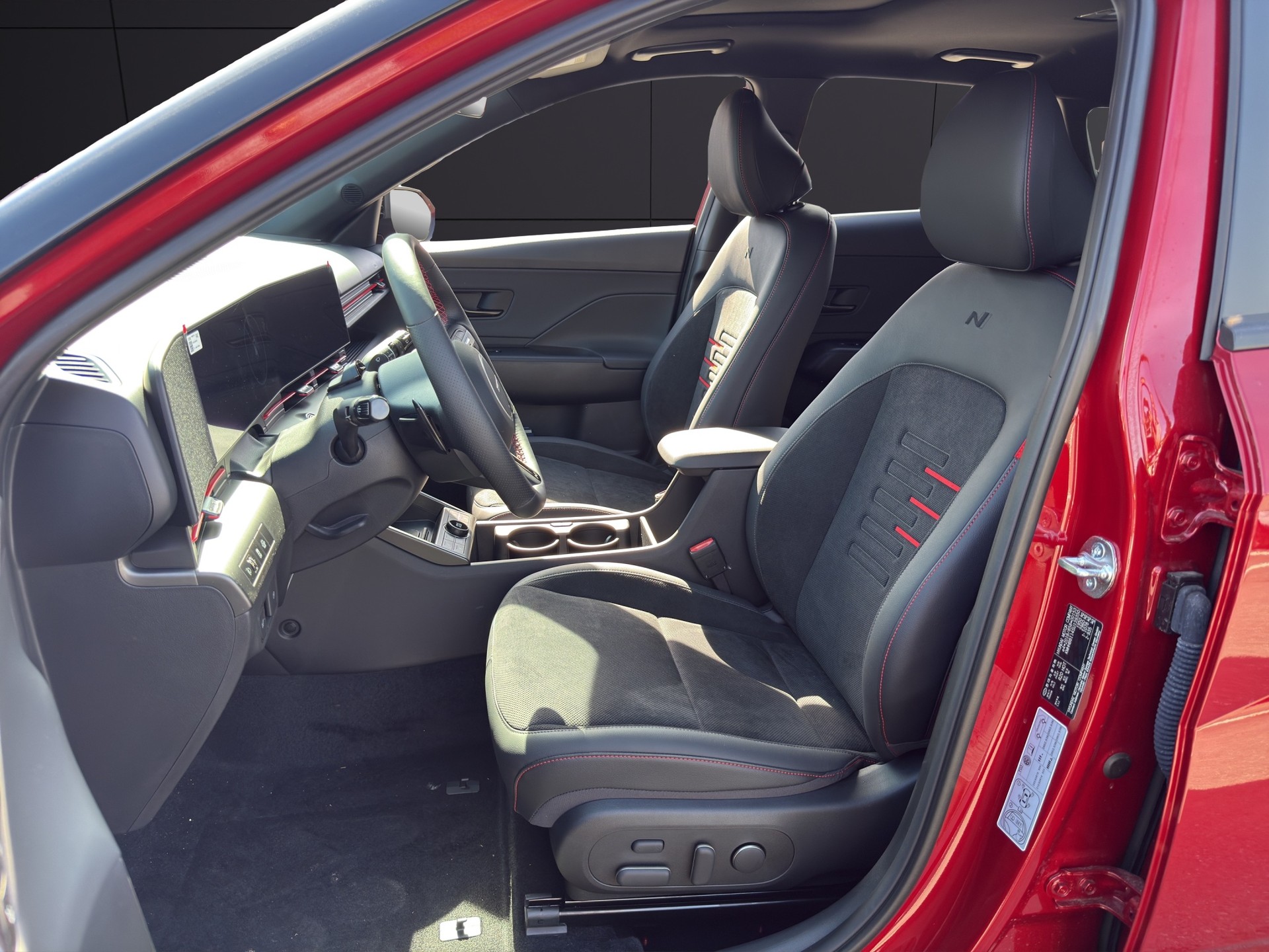 HYUNDAI Kona 1.6 GDi HEV N Line DCT-image-14