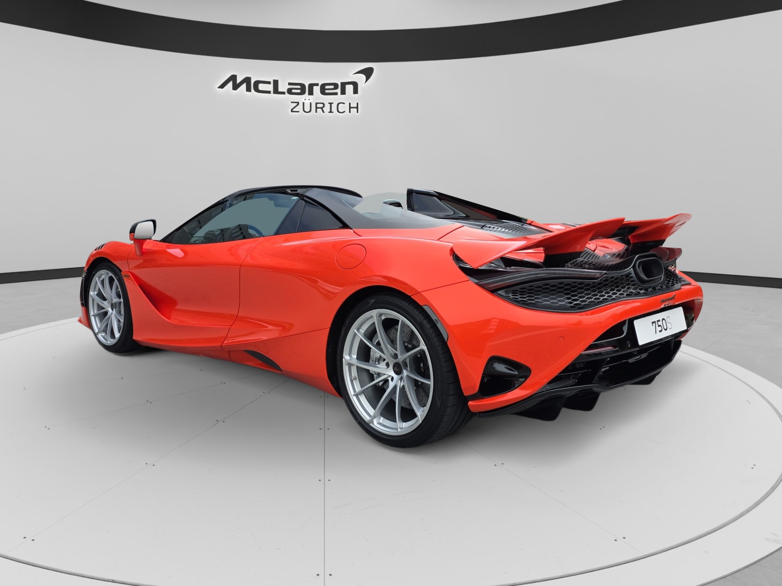 McLAREN 750S Spider Performance-showroom-element-2