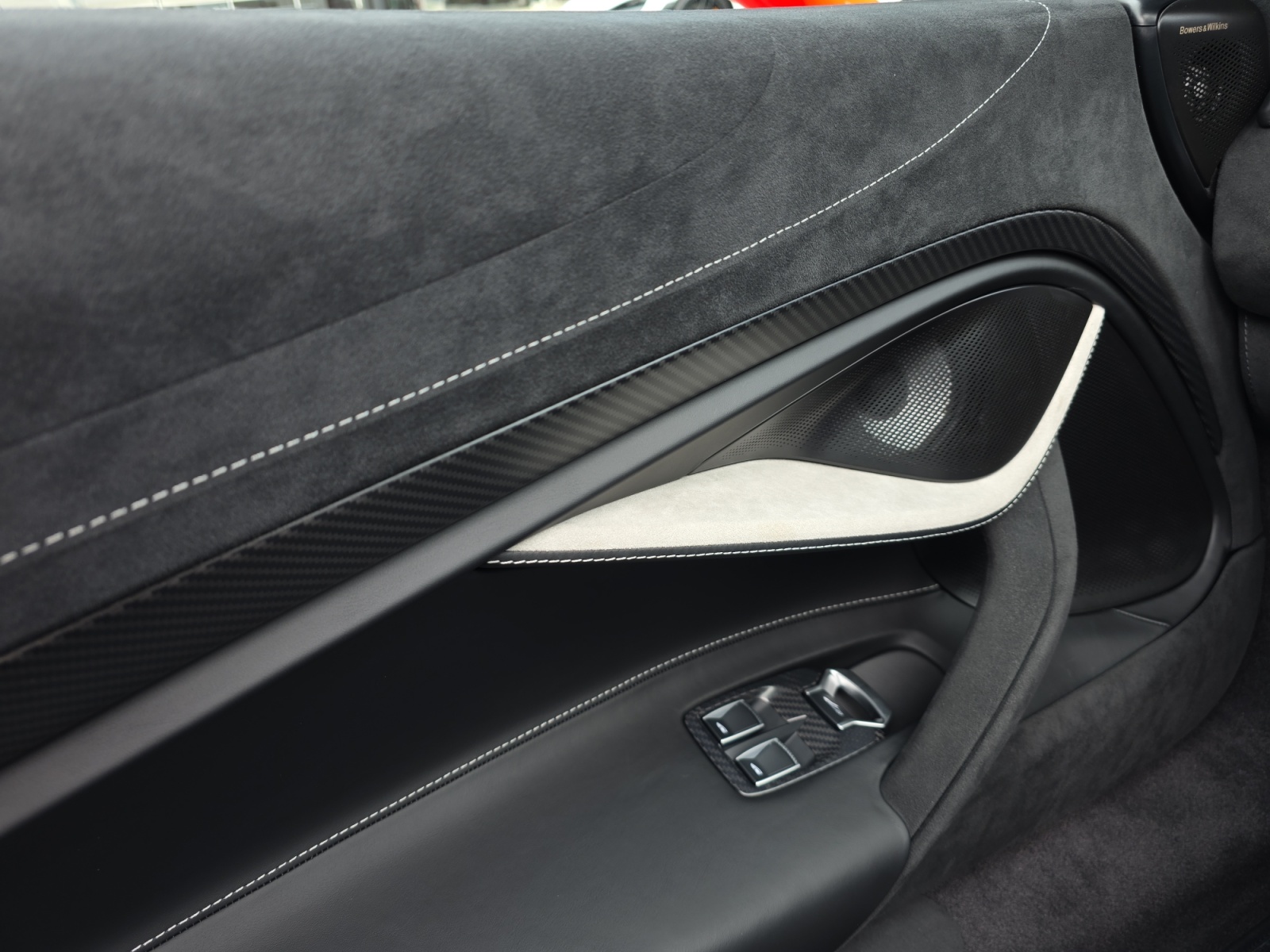 McLAREN 750S Spider Performance-image-10