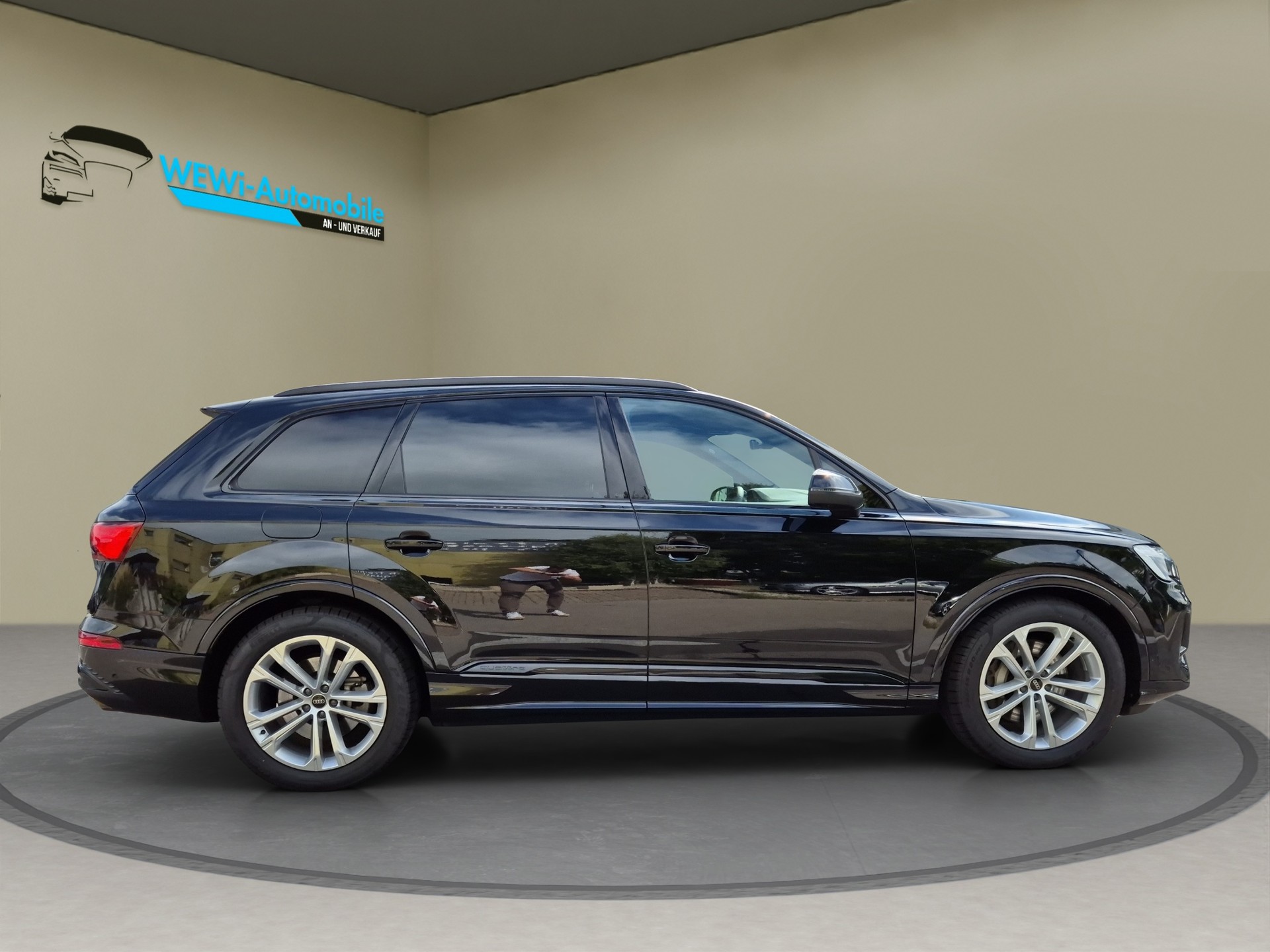 AUDI Q7 55 TFSI S line quattro tiptronic / faceliftmodell-image-5