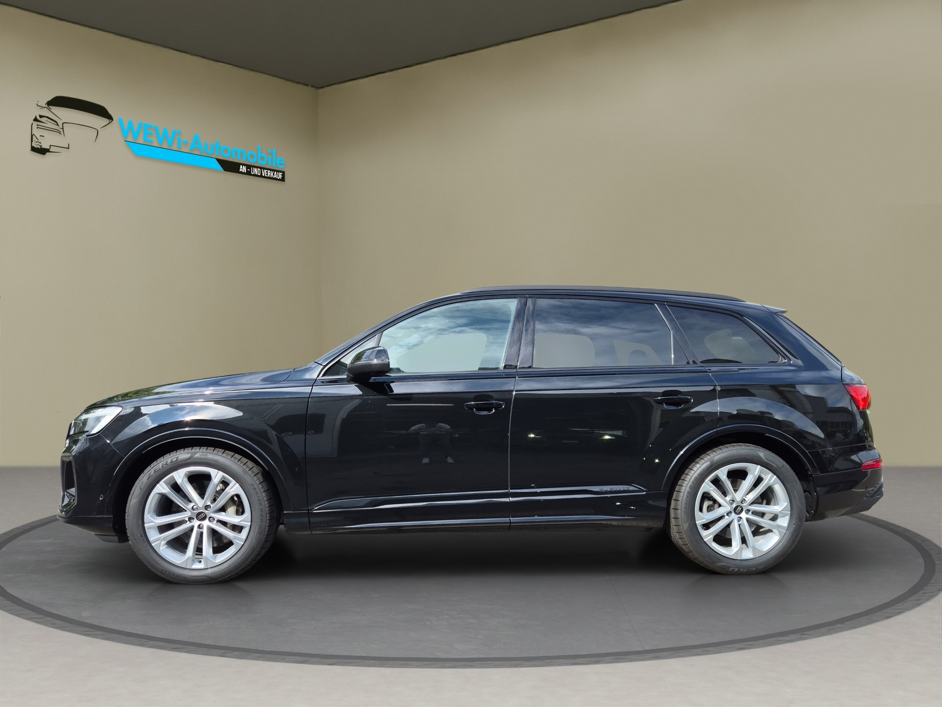 AUDI Q7 55 TFSI S line quattro tiptronic / faceliftmodell-image-1