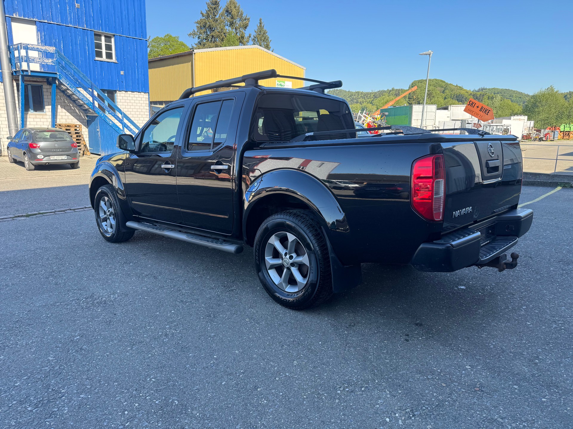 NISSAN Navara Double Cab 2.5 dCi 4WD Automat-showroom-element-3