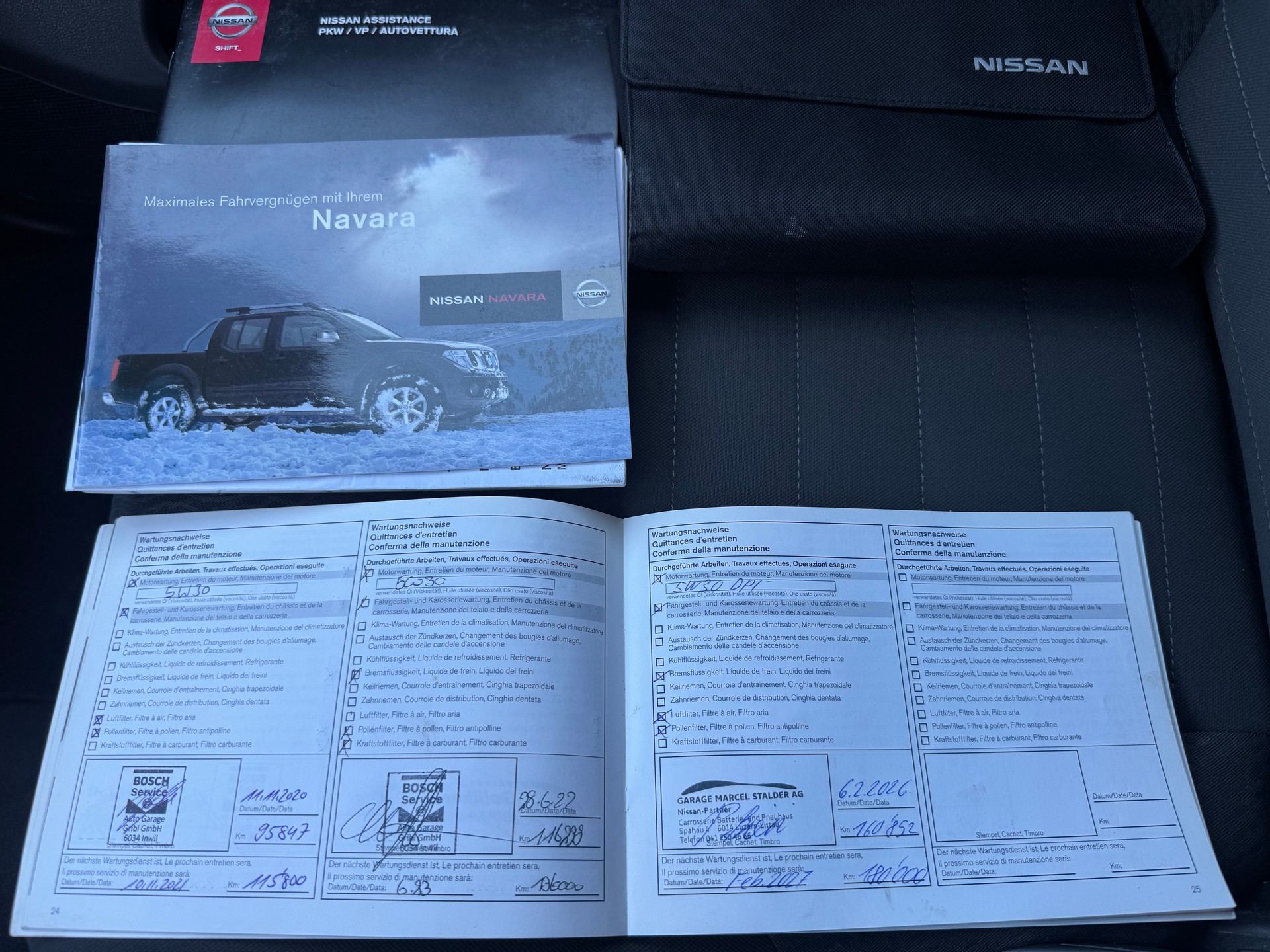 NISSAN Navara Double Cab 2.5 dCi 4WD Automat-image-15