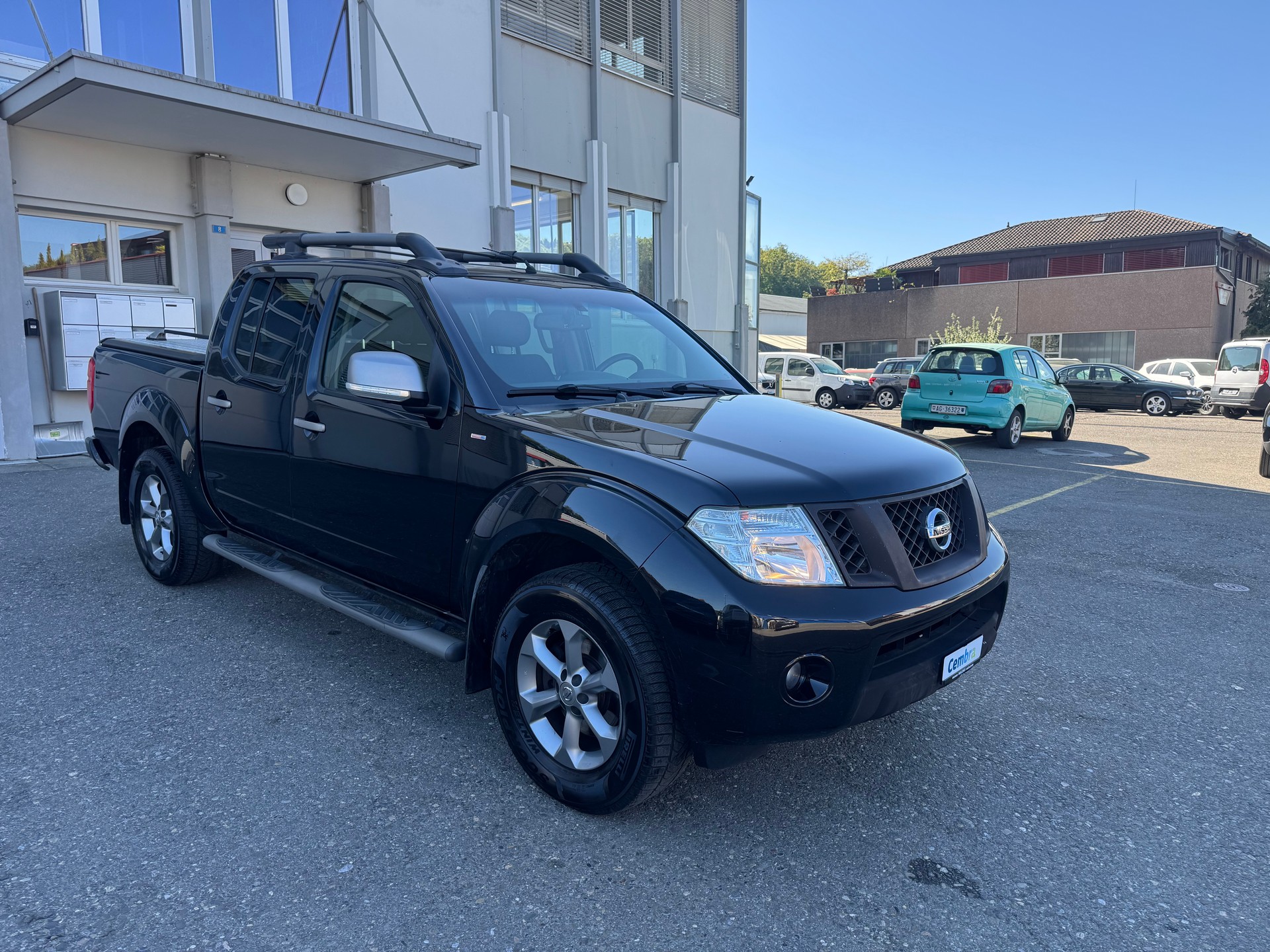 NISSAN Navara Double Cab 2.5 dCi 4WD Automat-showroom-element-1