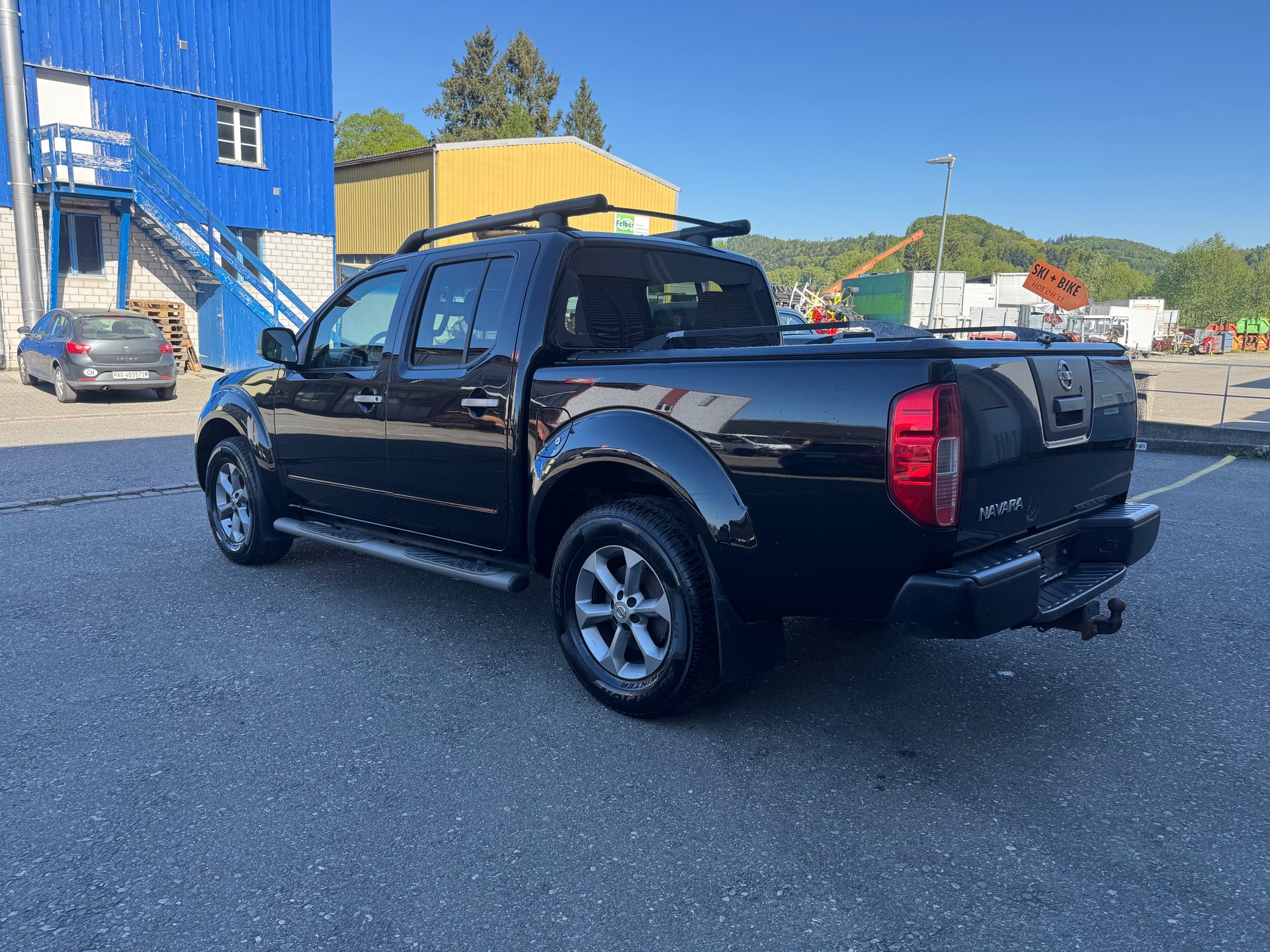NISSAN Navara Double Cab 2.5 dCi 4WD Automat-showroom-element-2