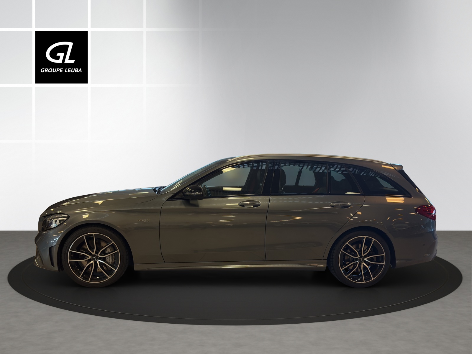 MERCEDES-BENZ C 43 AMG 4Matic-showroom-element-2