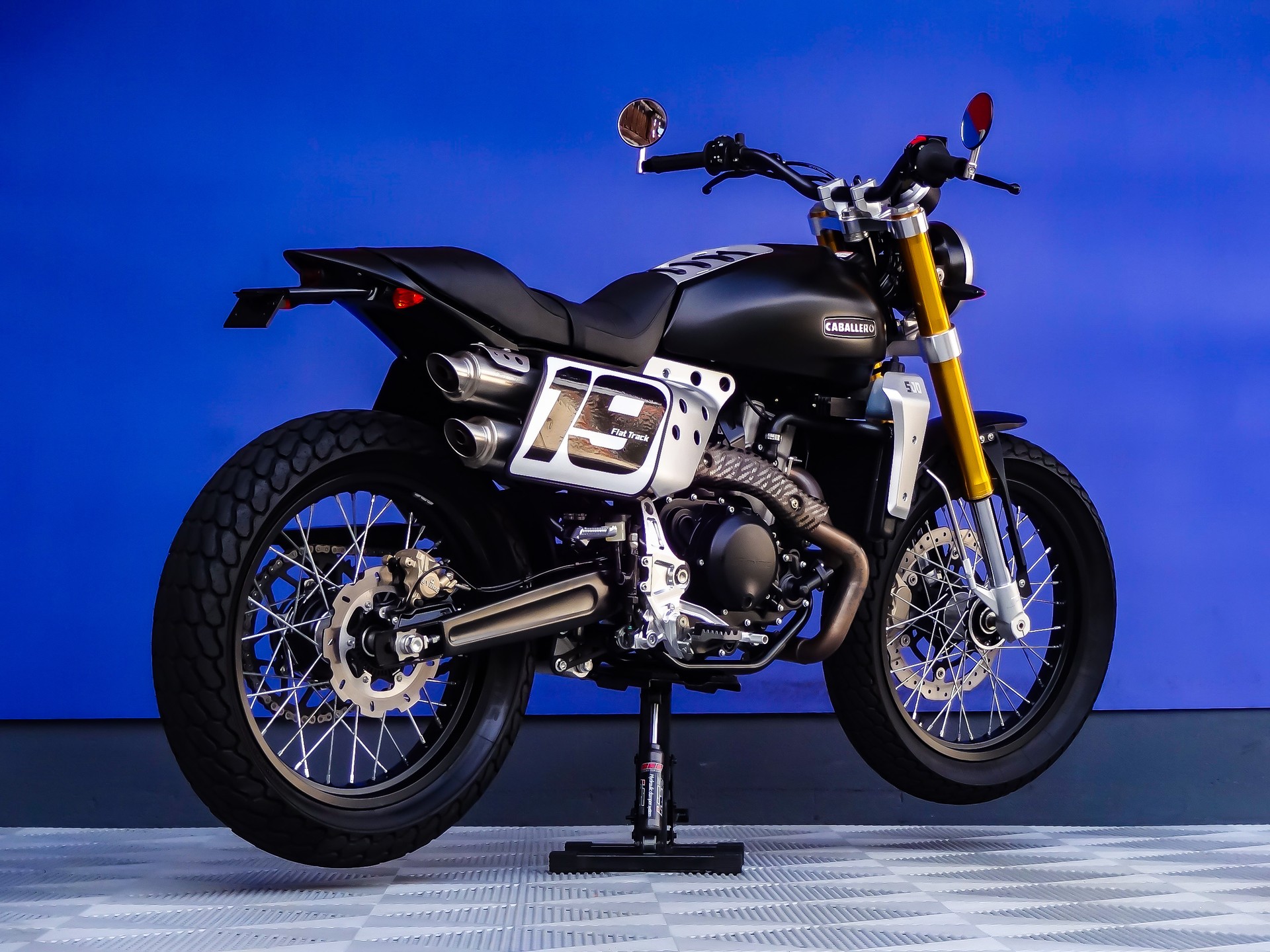 FANTIC Caballero 500-showroom-element-1