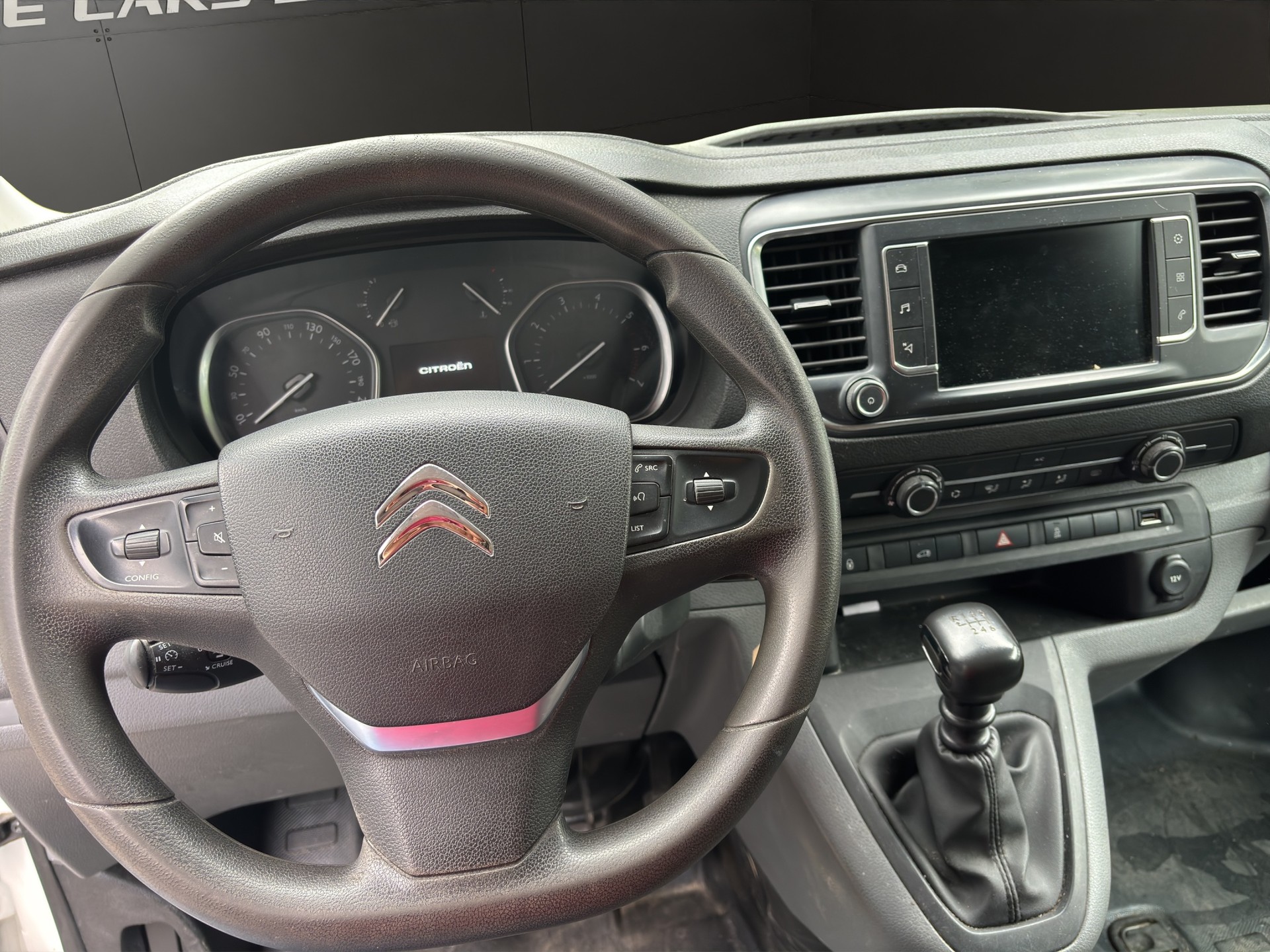 CITROEN Jumpy 2.0 BlueHDi 120 M Attraction-image-9