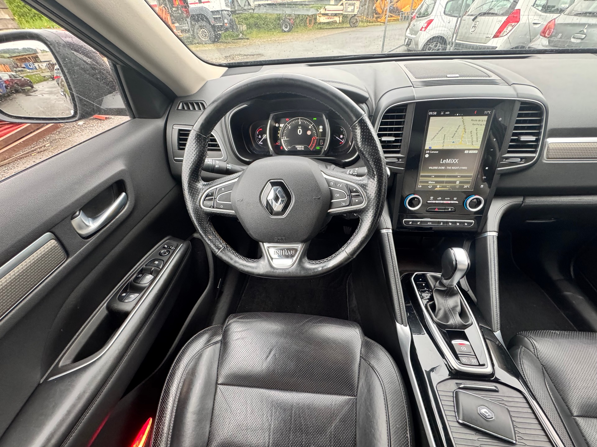 RENAULT Koleos 2.0 dCi Initiale Paris 4x4 Xtronic CVT-image-8