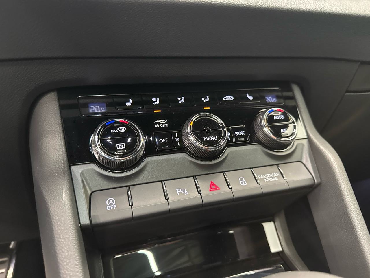 SKODA Karoq 1.5 TSI SportLine DSG-image-8
