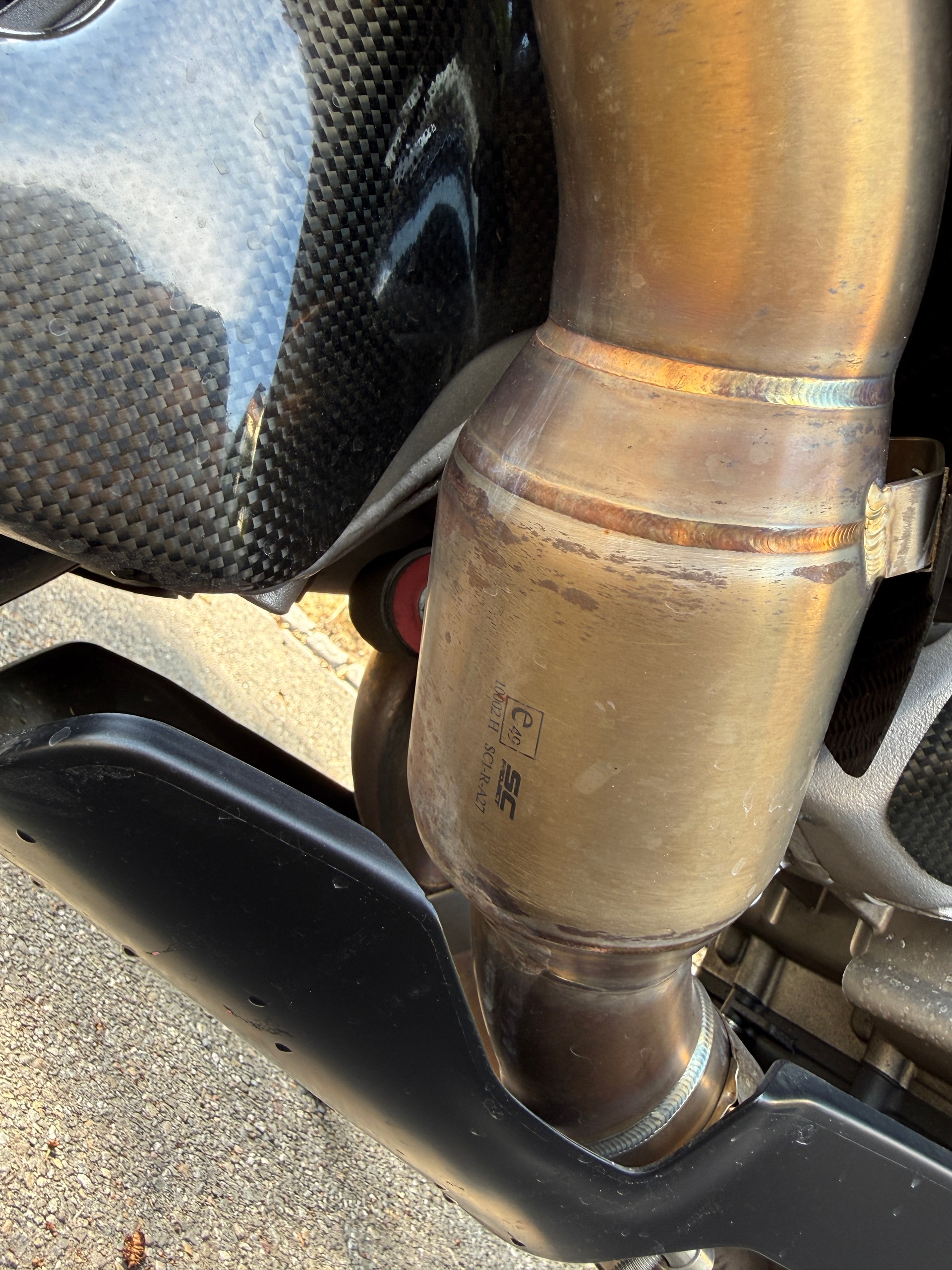 APRILIA RSV4 1100 Factory-image-6