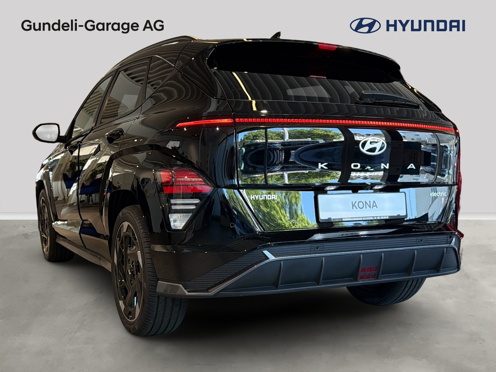 HYUNDAI Kona EV 65.4 kWh N Line-showroom-element-3