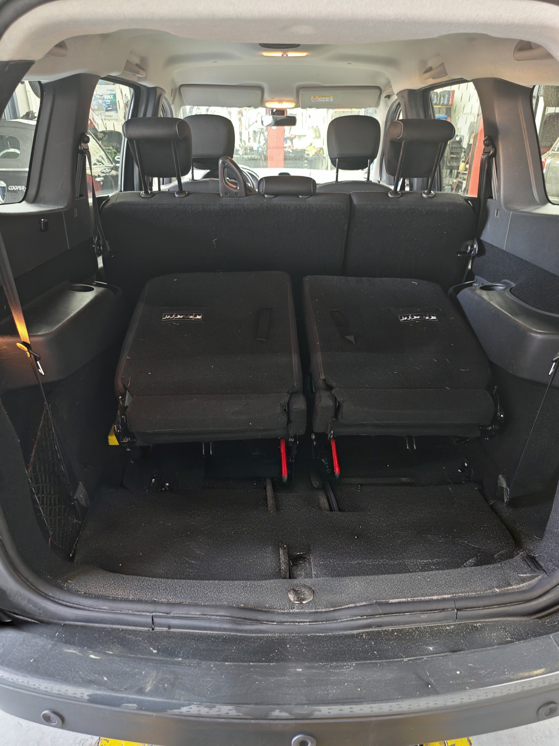 DACIA Lodgy TCE 130 Comfort 7PL-image-11