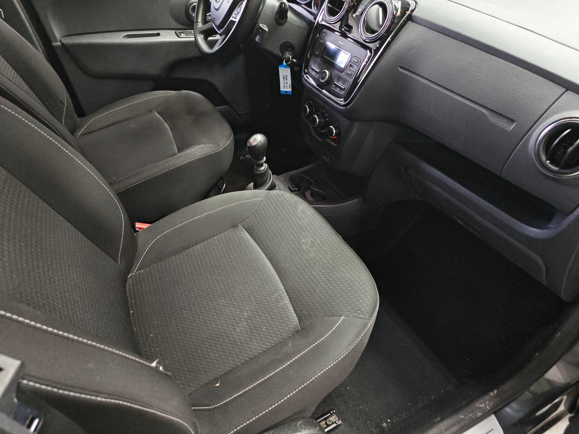 DACIA Lodgy TCE 130 Comfort 7PL-image-9