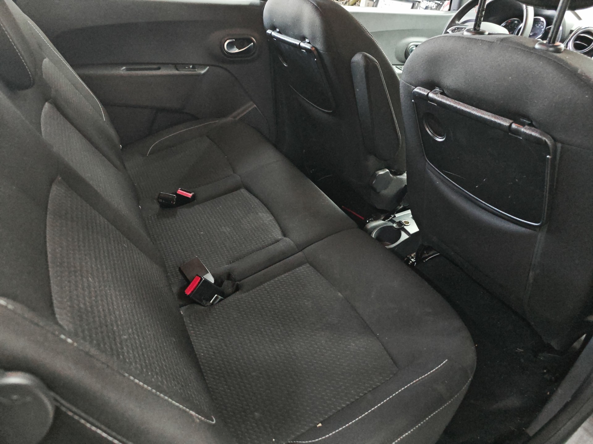DACIA Lodgy TCE 130 Comfort 7PL-image-10