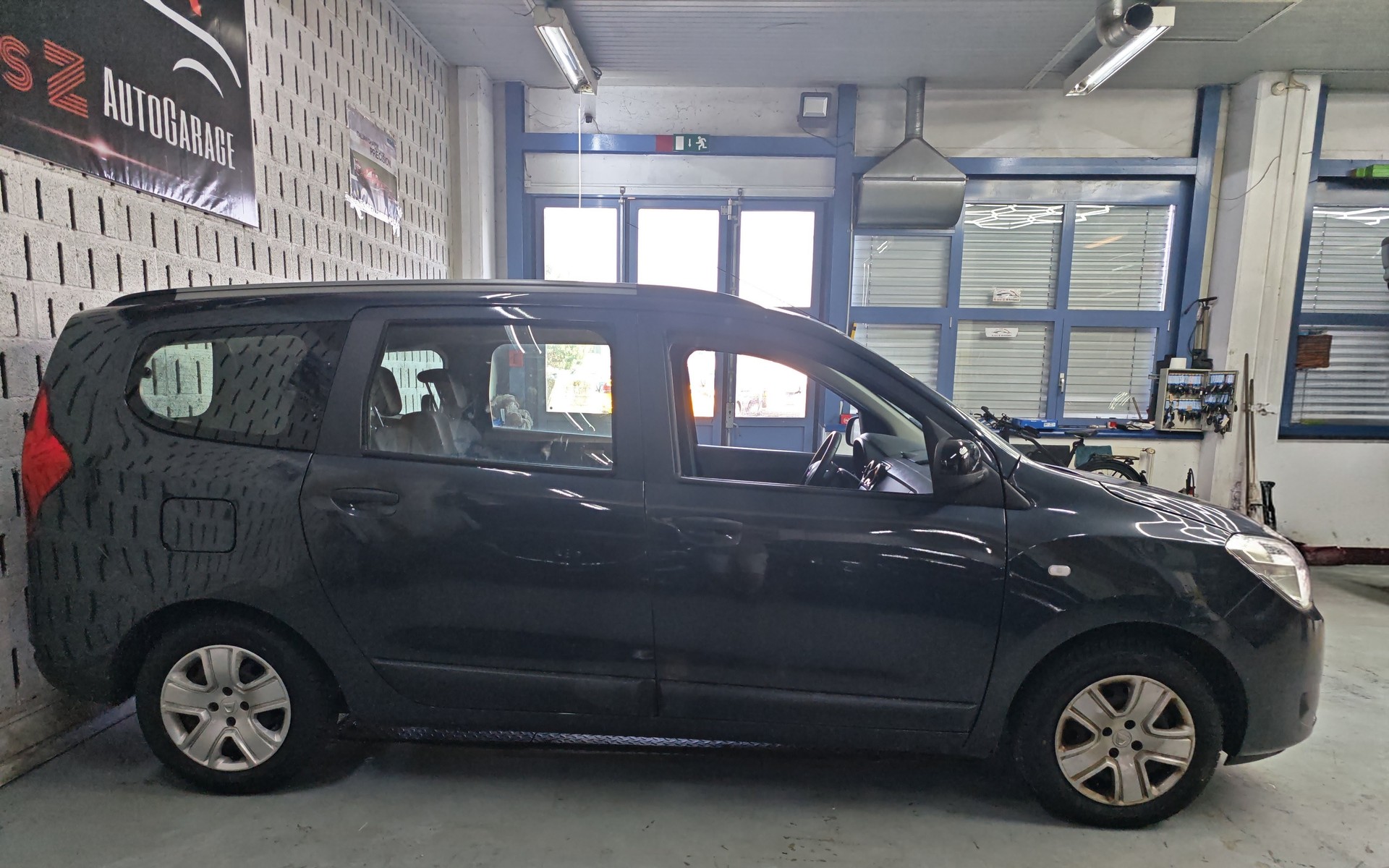 DACIA Lodgy TCE 130 Comfort 7PL-image-6