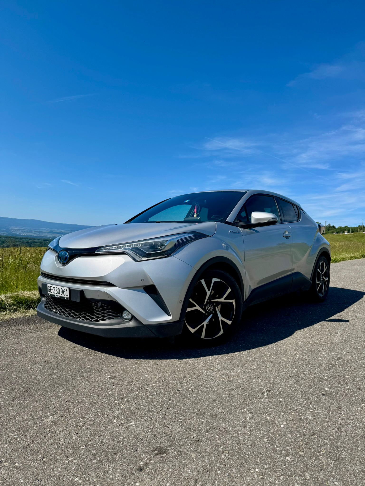 TOYOTA 1.8 VVTi HSD Trend-image-0
