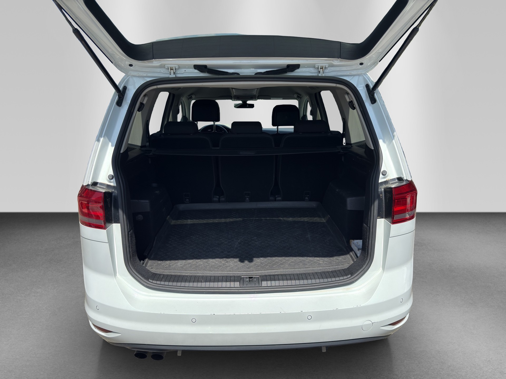 VW Touran 1.4 TSI BlueMotion Technology Highline DSG-image-17