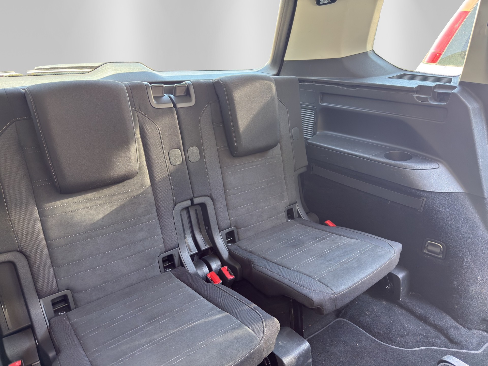 VW Touran 1.4 TSI BlueMotion Technology Highline DSG-image-16