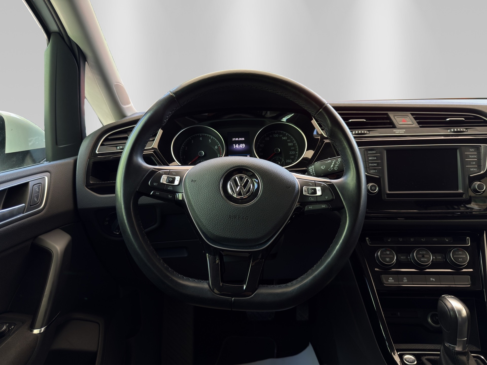 VW Touran 1.4 TSI BlueMotion Technology Highline DSG-image-9