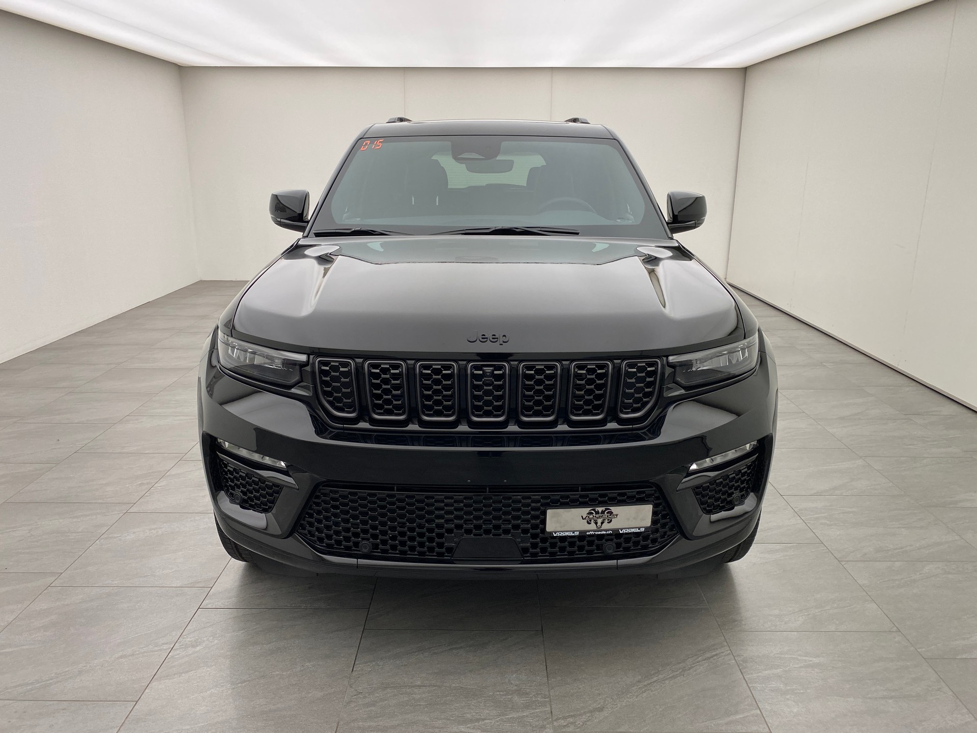 JEEP Grand Cherokee 3.6 Summit Reserve High Altitude-showroom-element-1