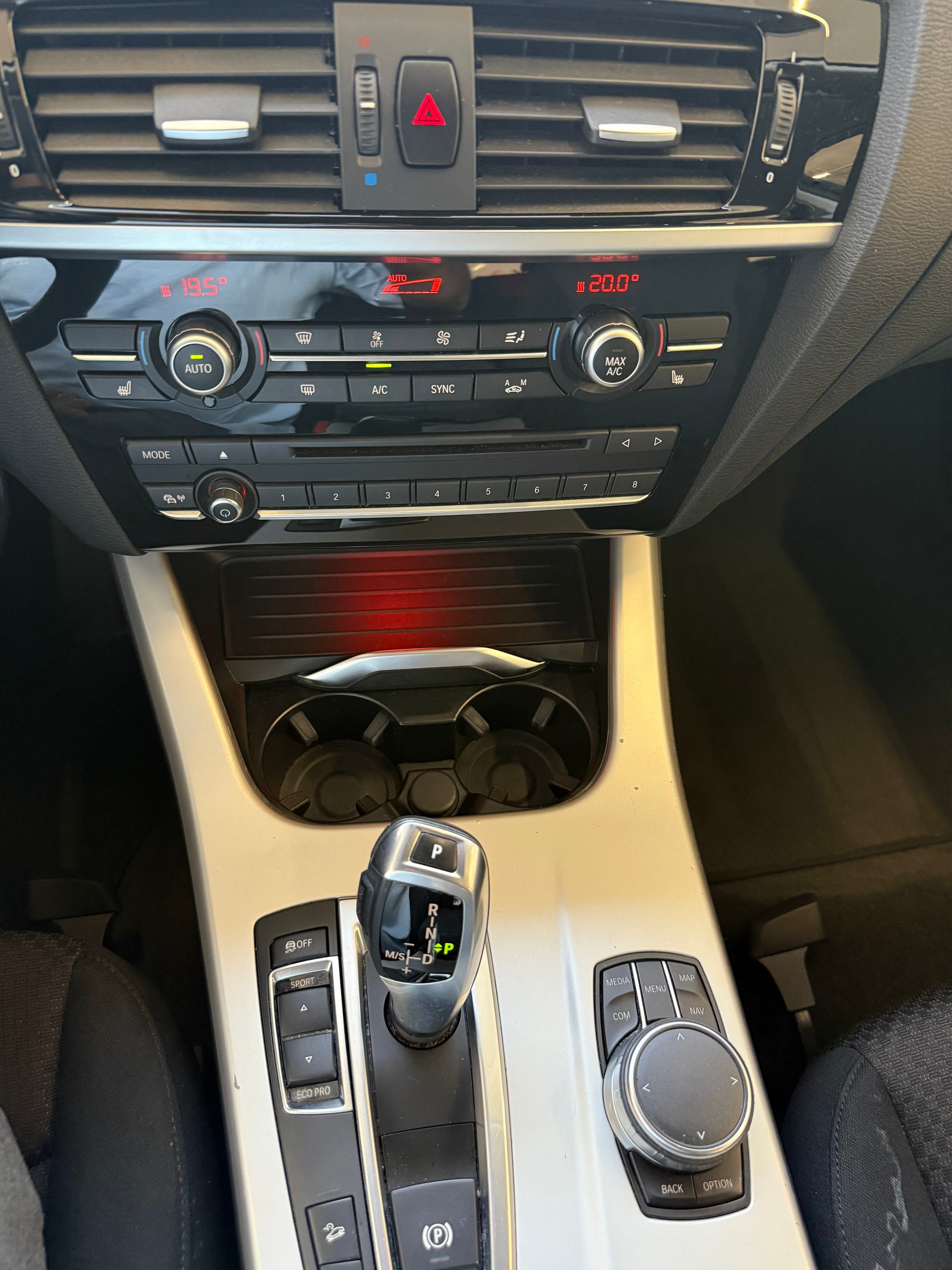 BMW X3 xDrive 20d Steptronic-image-15