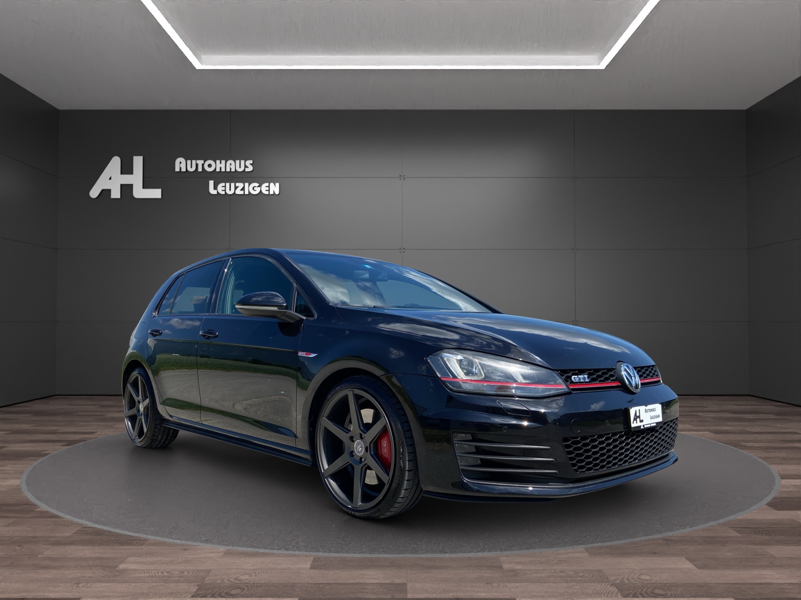 VW Golf 2.0 TSI GTI Performance DSG-image-6