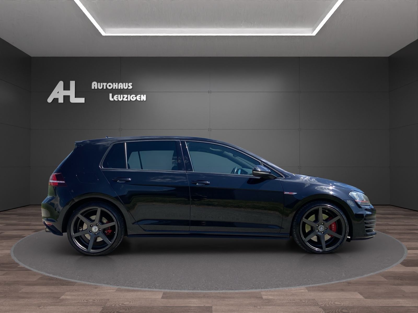 VW Golf 2.0 TSI GTI Performance DSG-image-5