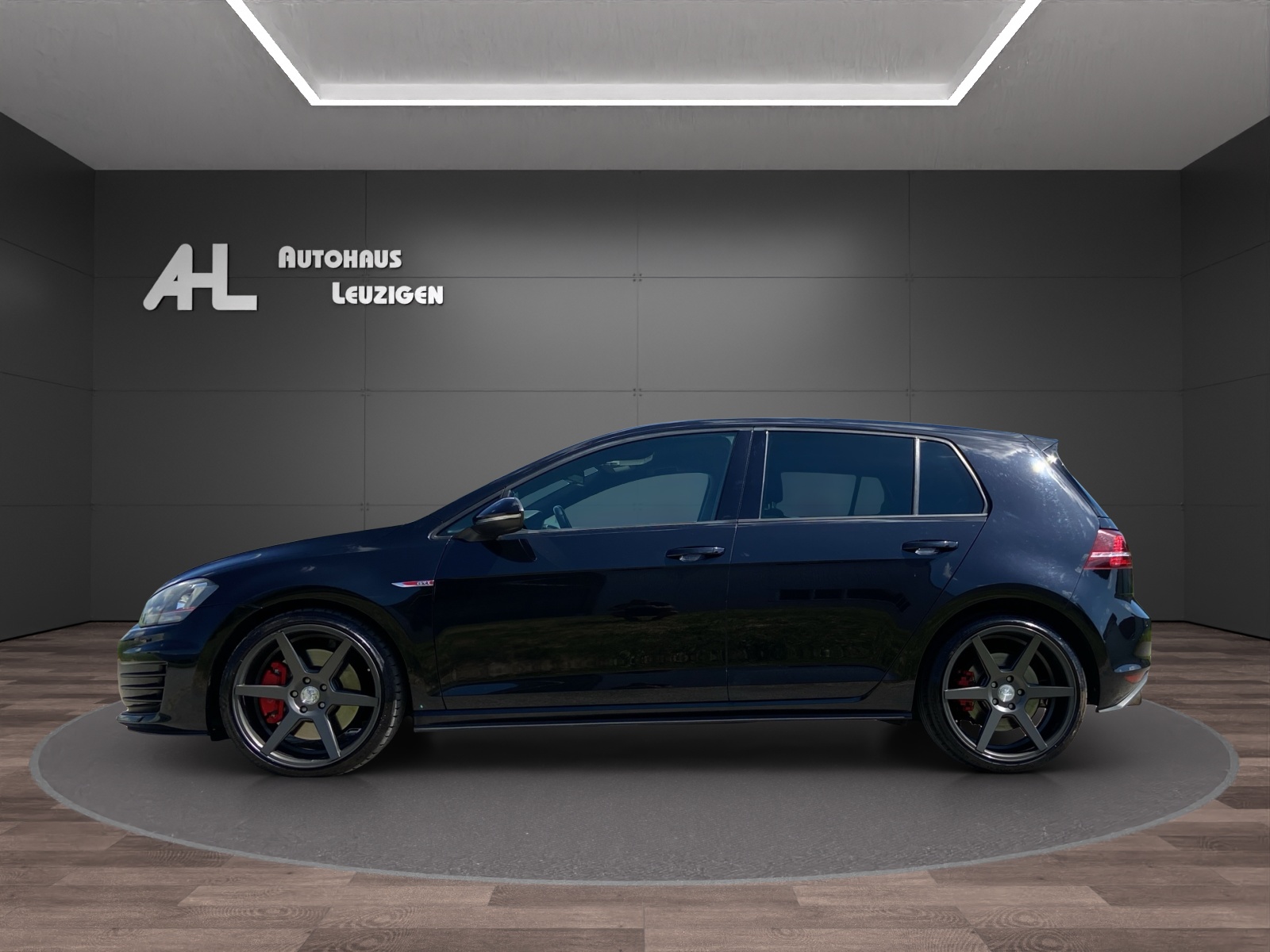 VW Golf 2.0 TSI GTI Performance DSG-image-1