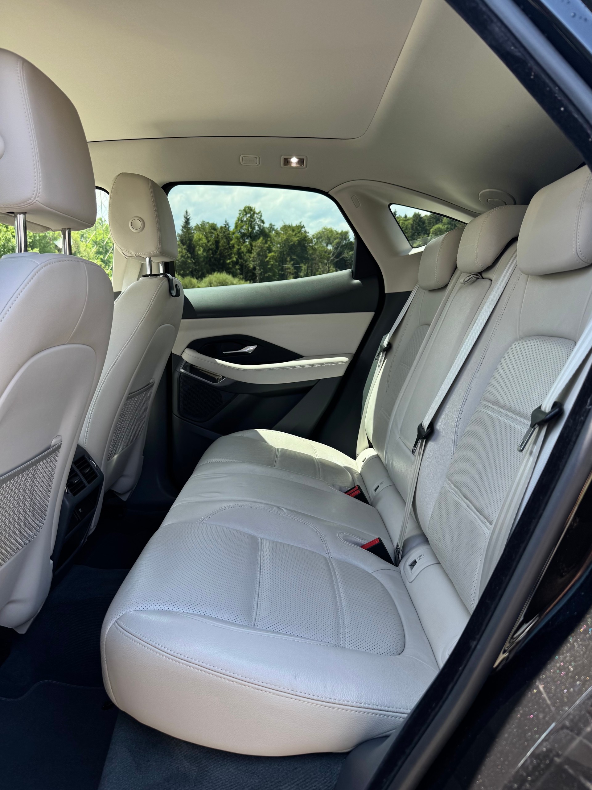 JAGUAR E-Pace 2.0 P200 S AWD Automatik / ab MFK 04.2026-image-20