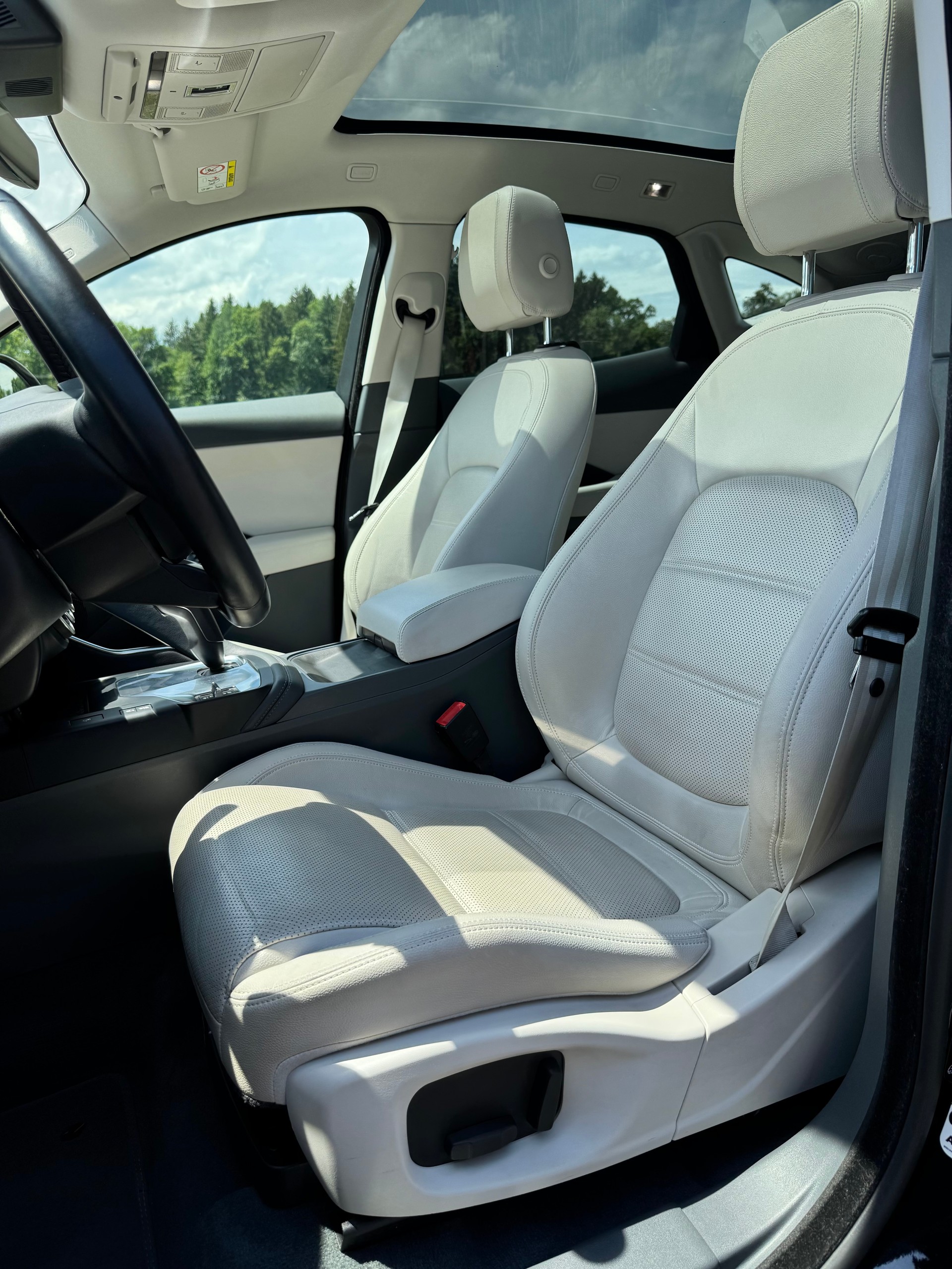 JAGUAR E-Pace 2.0 P200 S AWD Automatik / ab MFK 04.2026-image-9