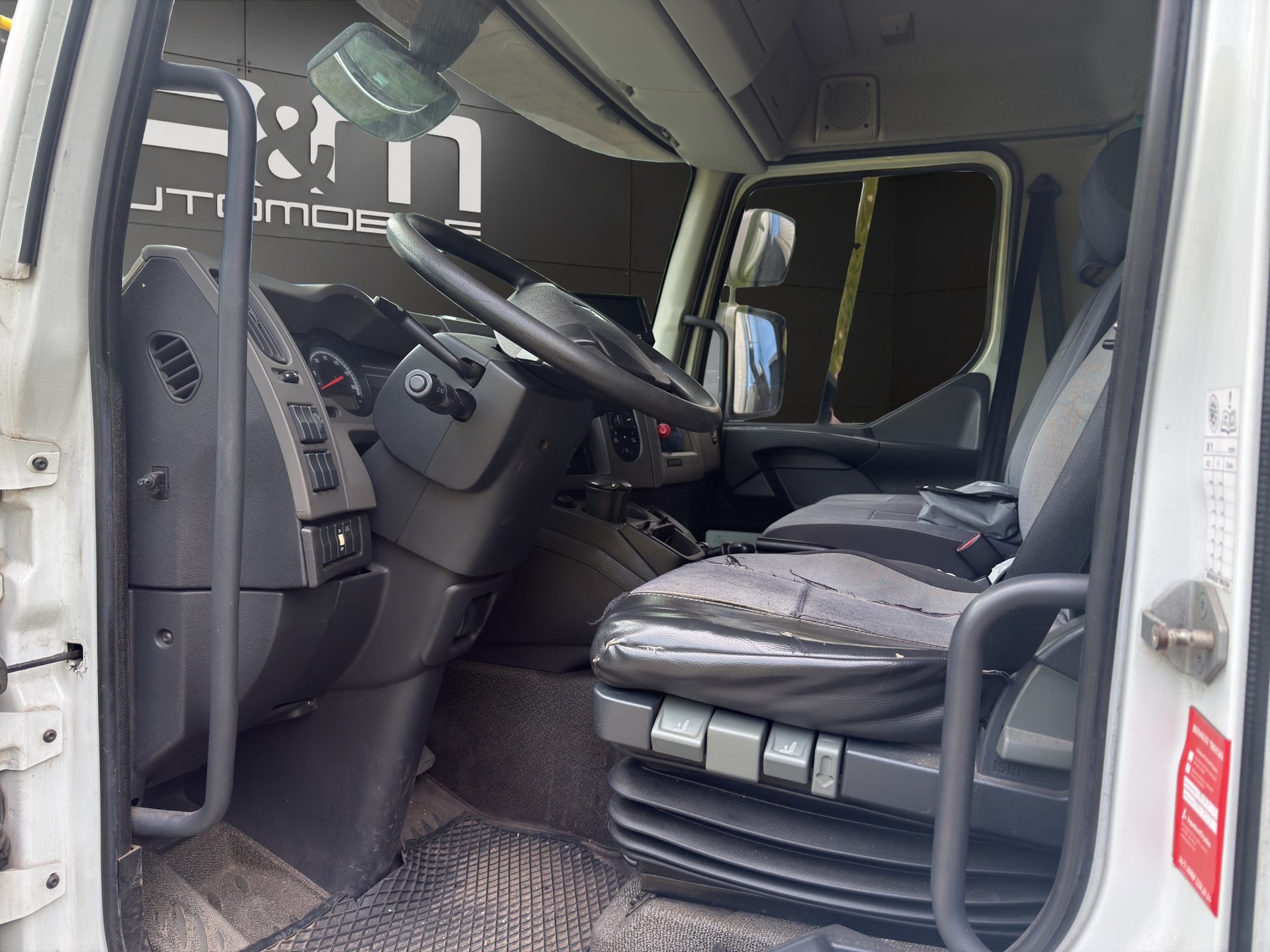 RENAULT MIDLUM 220.10EL-image-4