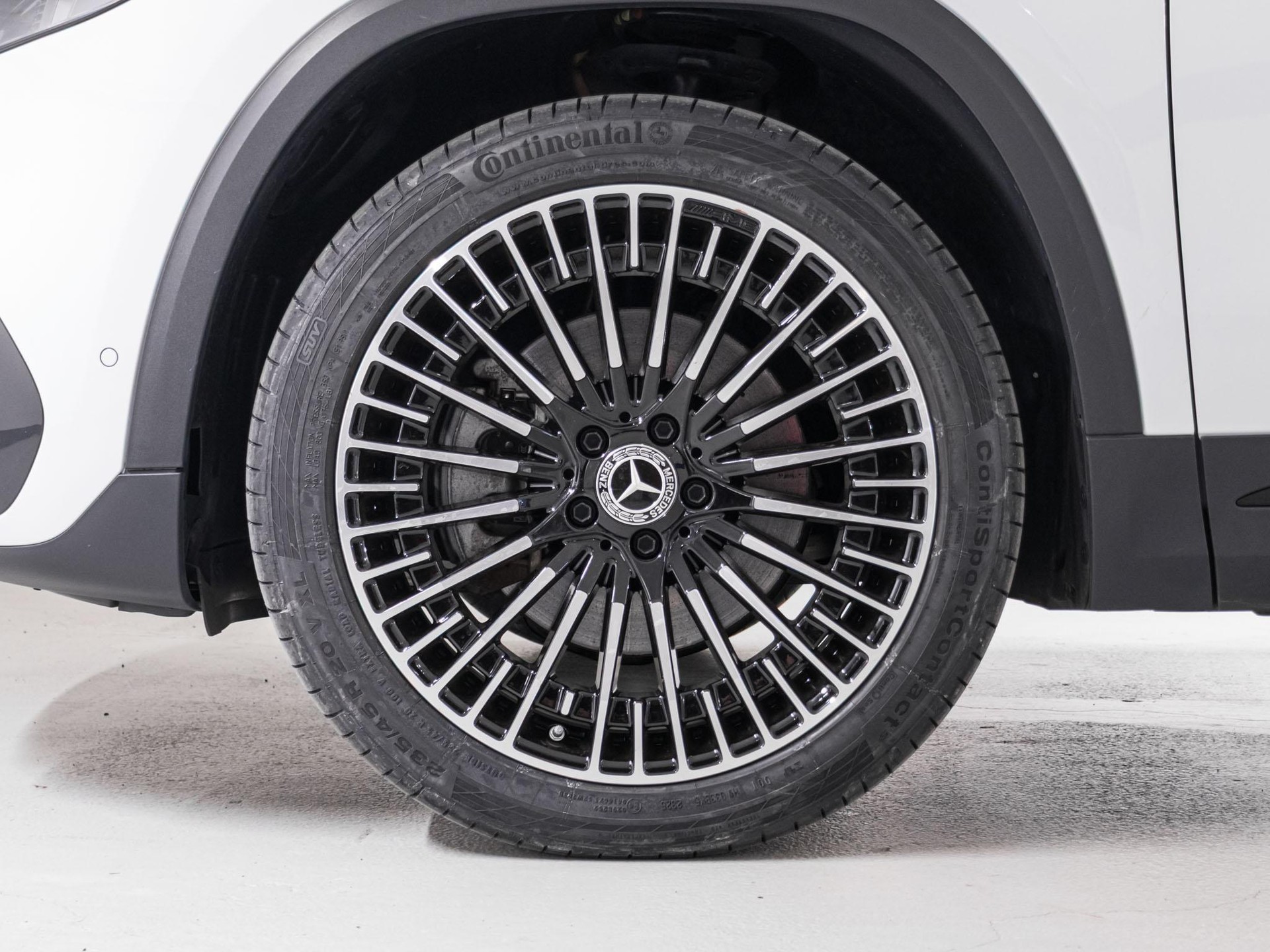 MERCEDES-BENZ EQA 350 4MATIC-image-14