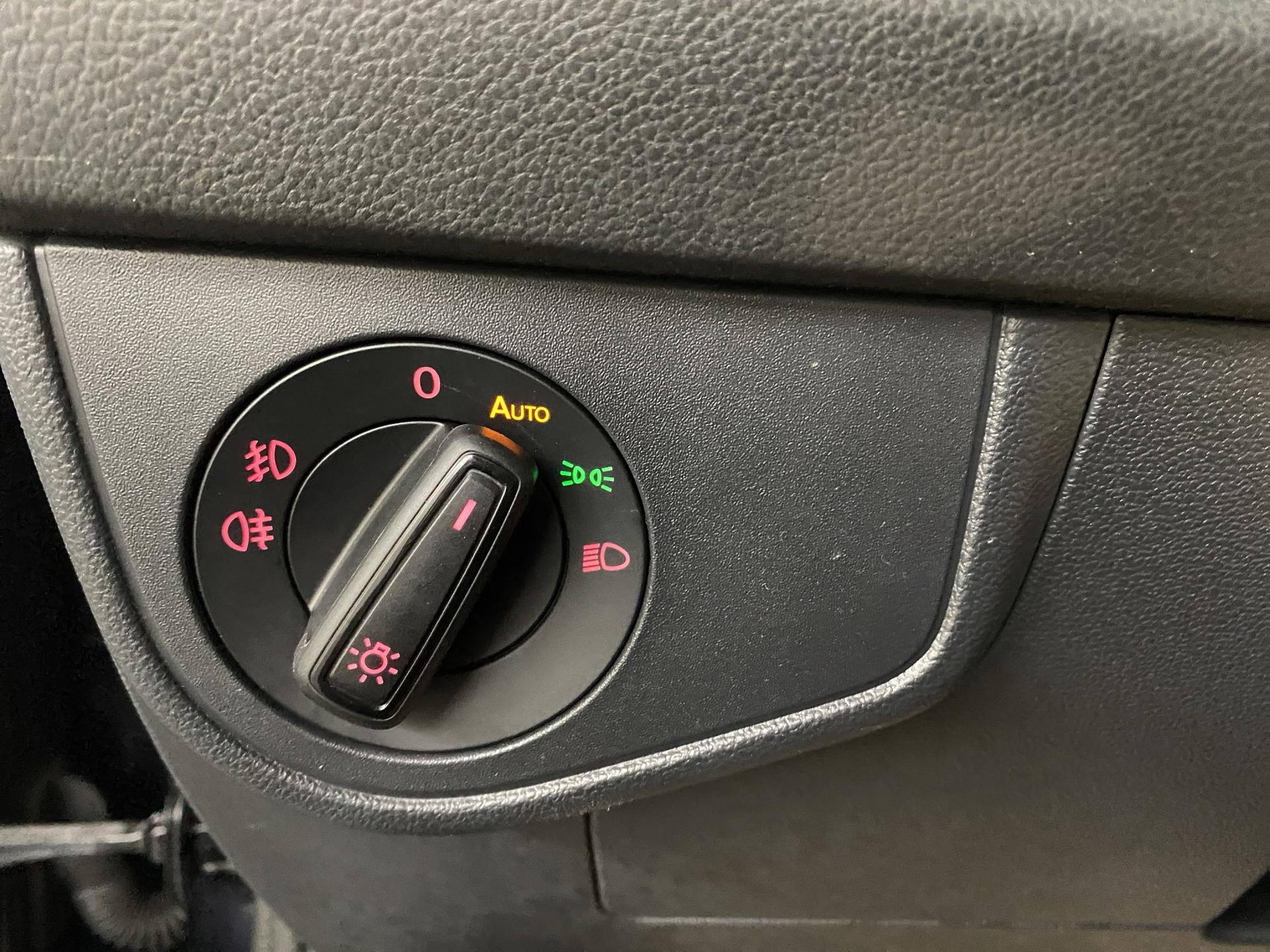 VW Polo 2.0 TSI GTI DSG-image-19