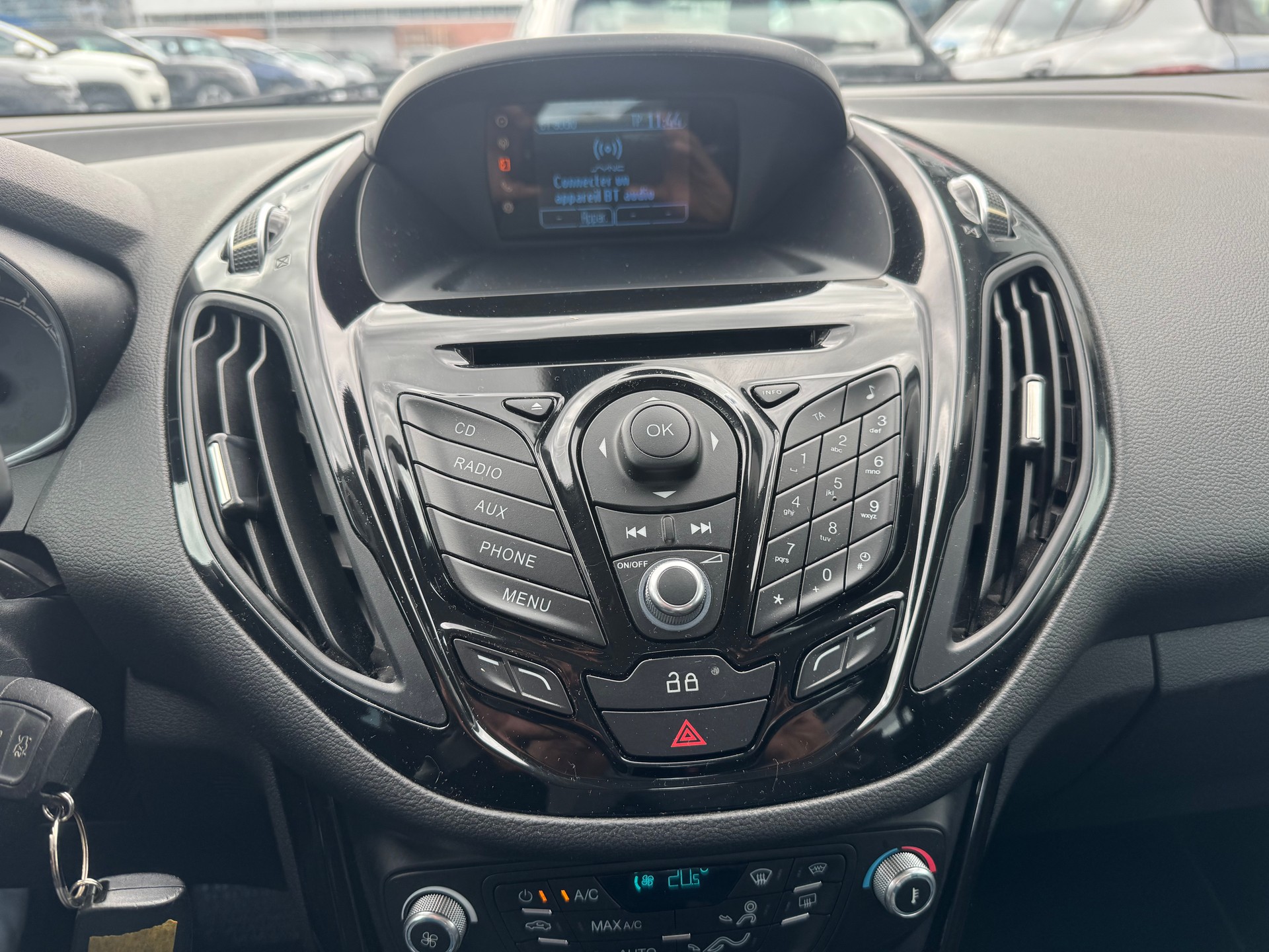 FORD B-Max 1.6 Ti-VCT Titanium PowerShift-image-14