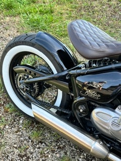 TRIUMPH Bonneville 1200 Bobber ABS-image-1