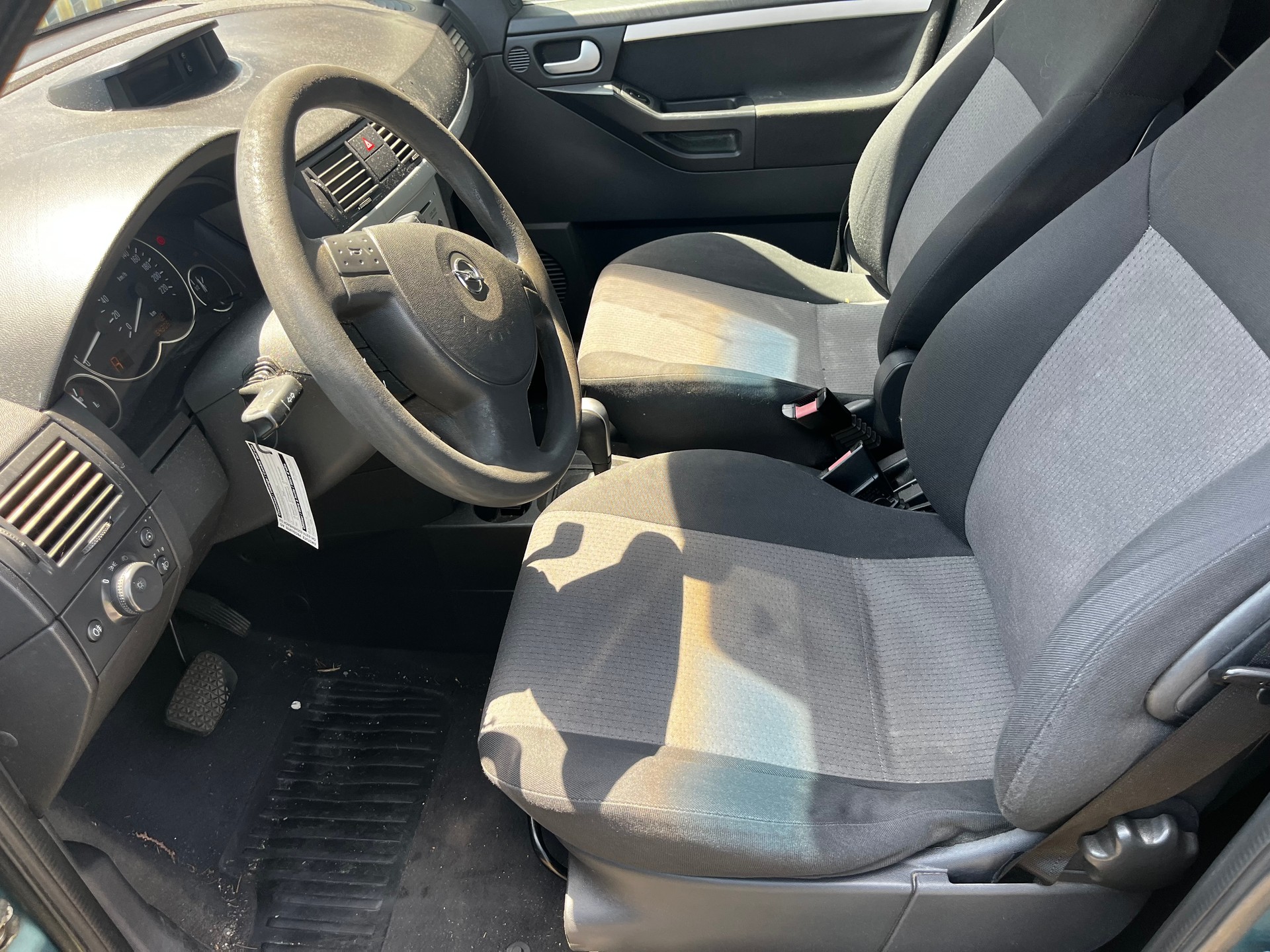 OPEL MERIVA-image-12
