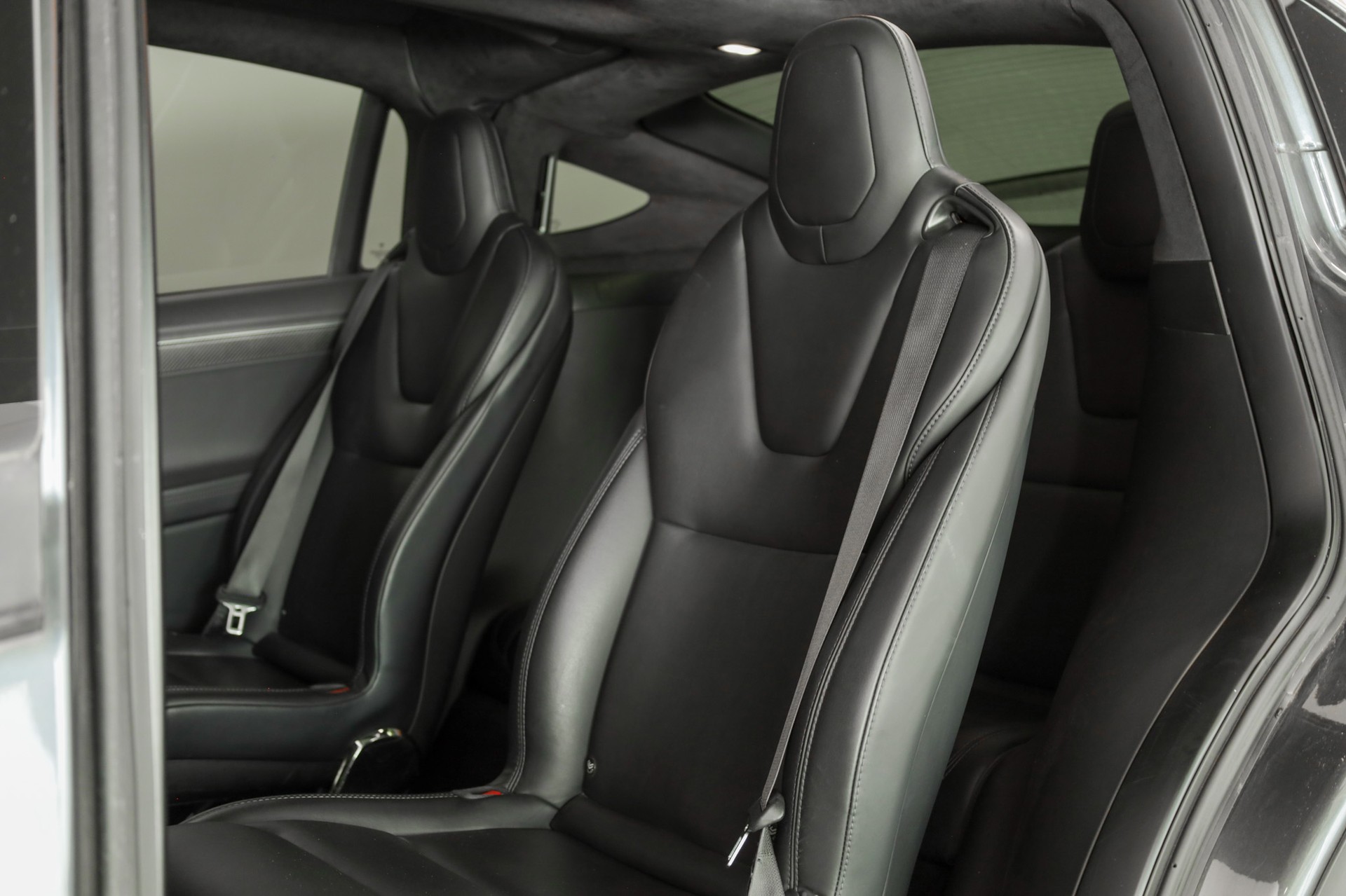 TESLA Model X 100 D-image-9