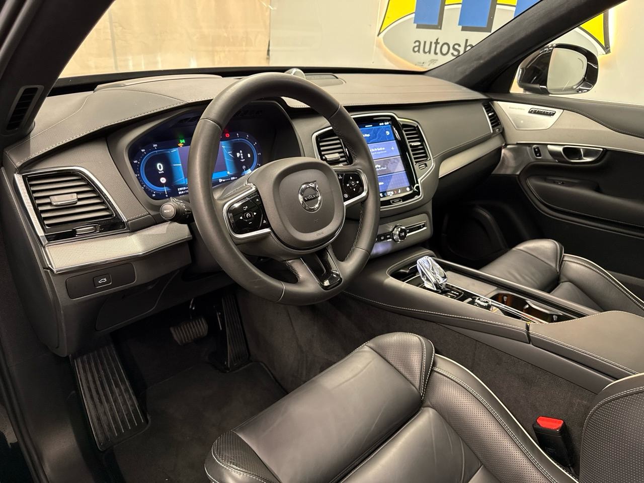 VOLVO XC90 B5 Diesel Mild Hybrid AWD Ultimate Bright Geartronic-showroom-element-2