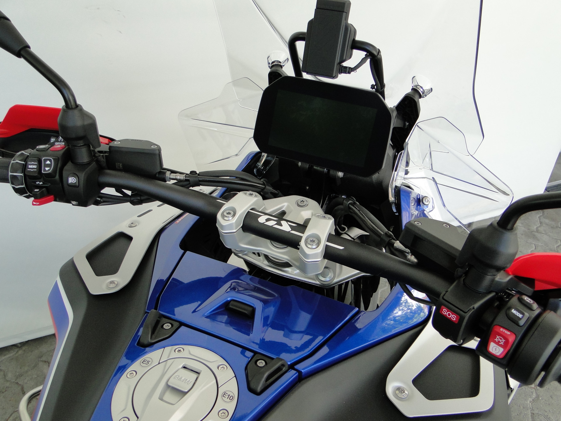 BMW R 1300 GS Adventure BOXER BONUS & 2.9% LEASING-image-4