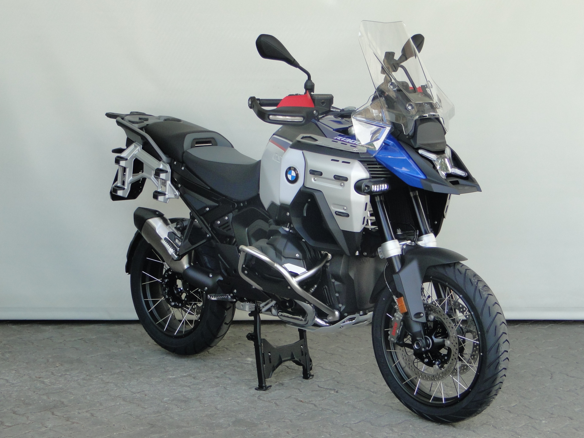 BMW R 1300 GS Adventure BOXER BONUS & 2.9% LEASING-image-2