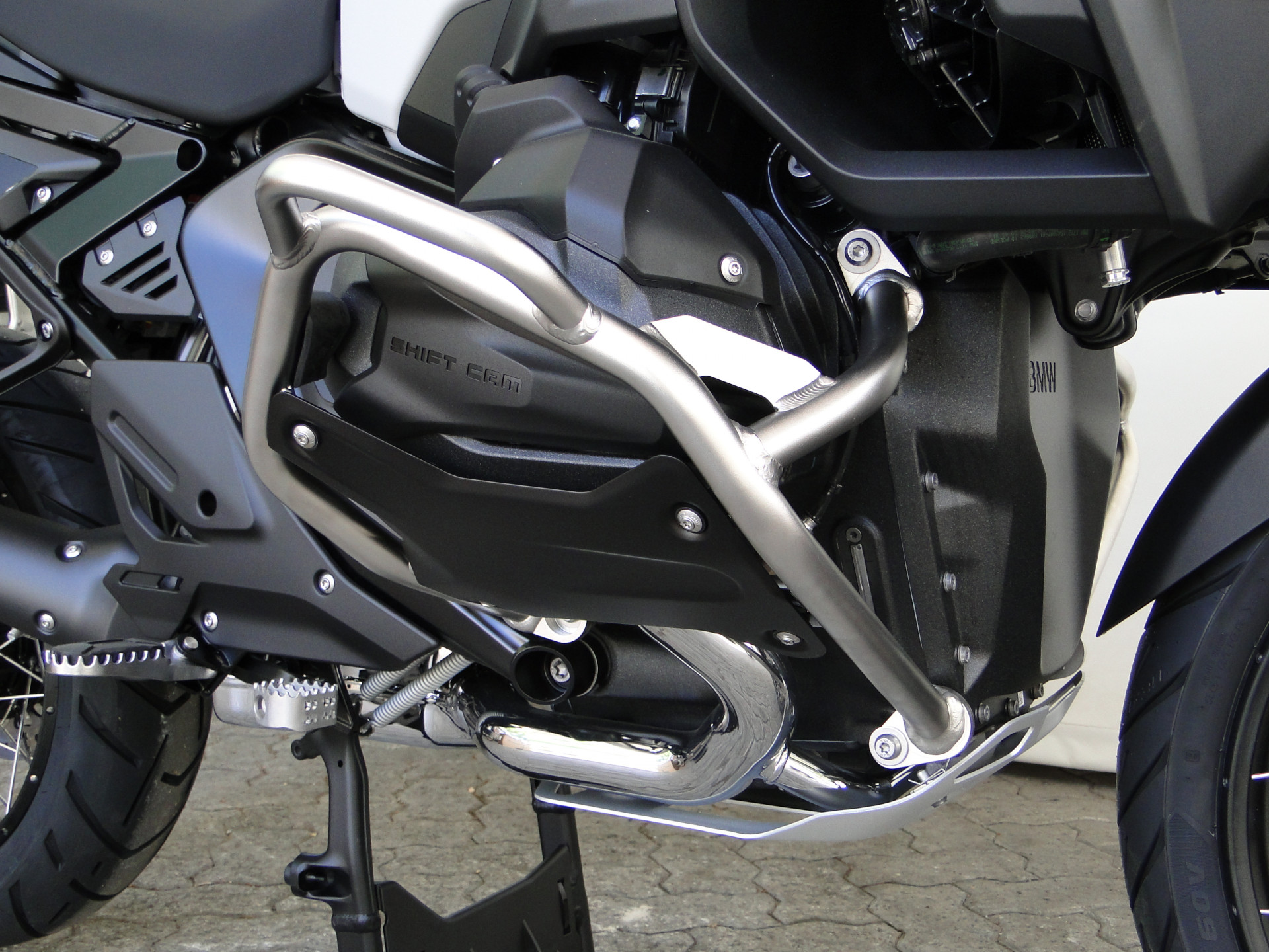 BMW R 1300 GS Adventure BOXER BONUS & 2.9% LEASING-image-5