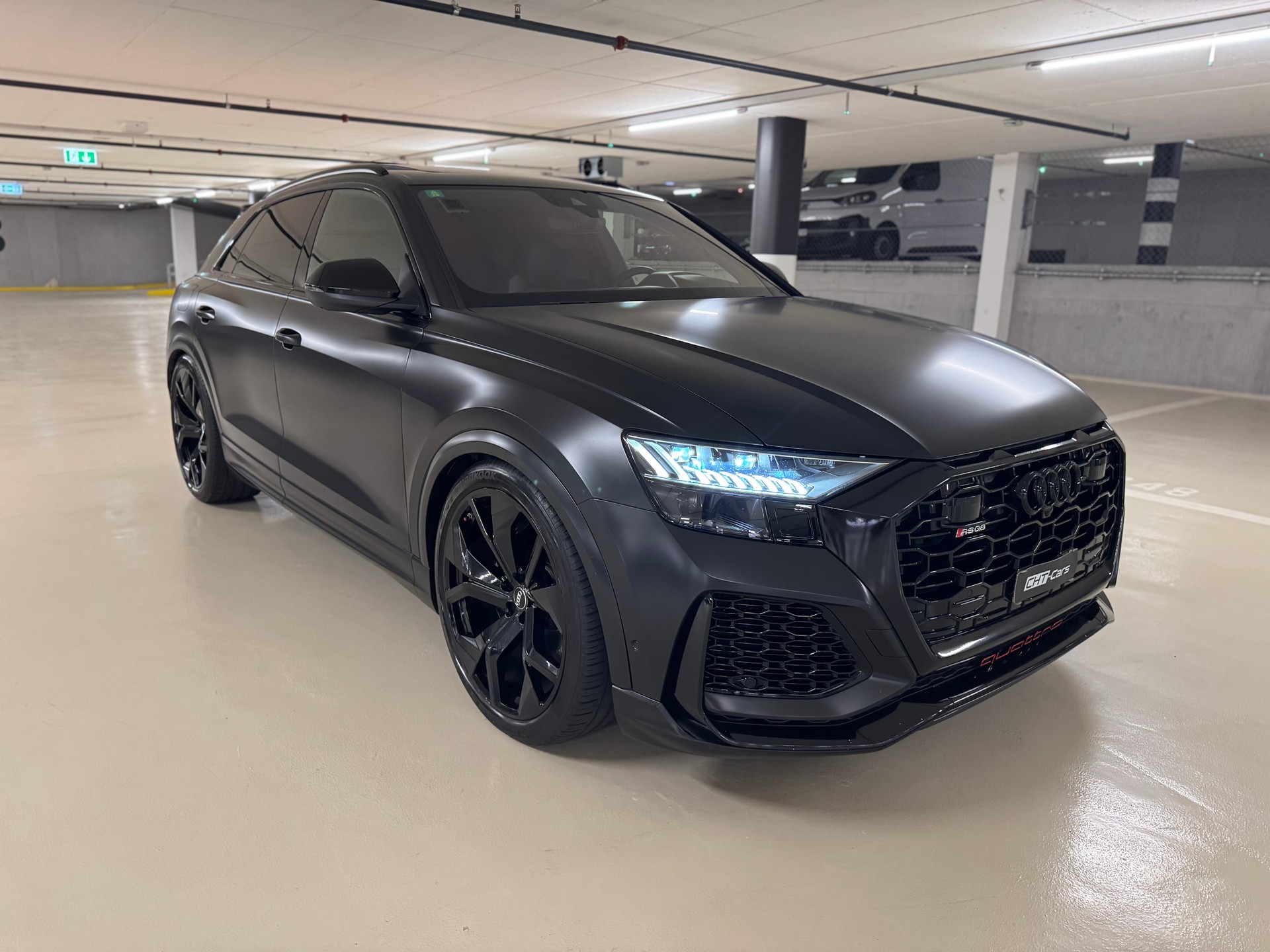 AUDI RSQ8 quattro tiptronic-image-6