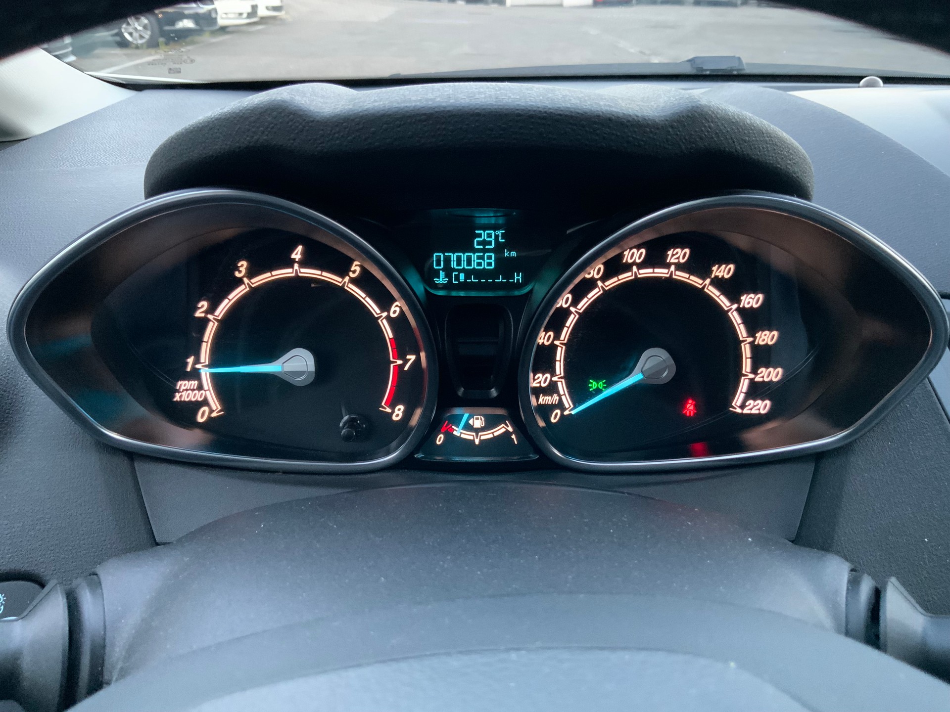 FORD Fiesta 1.0 SCTi Titanium-image-8