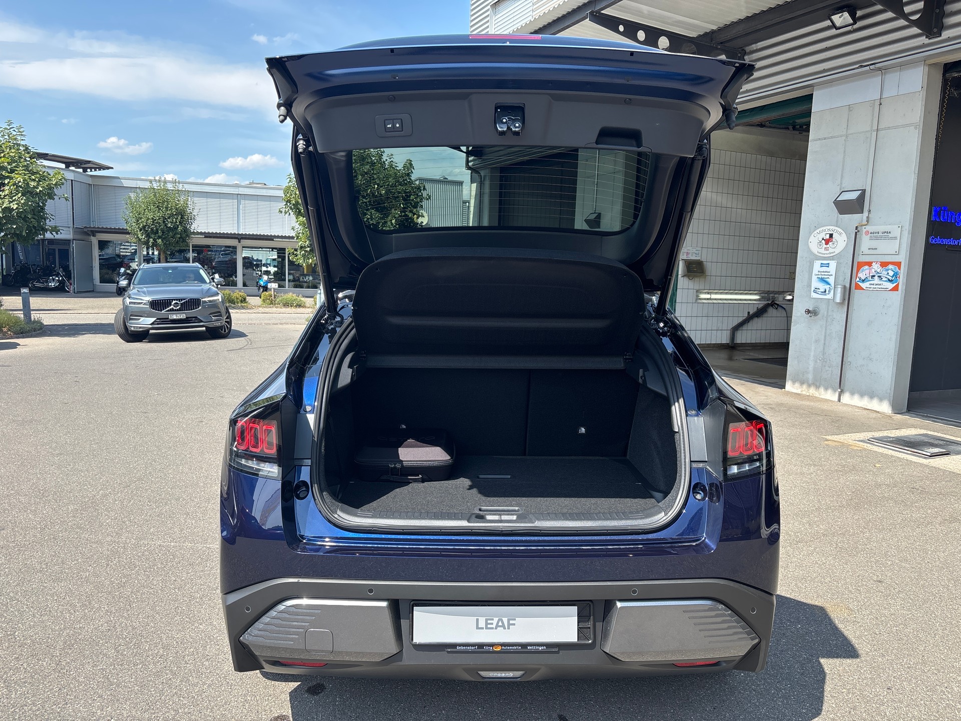 NISSAN Leaf 75 kWh Evolve-image-16