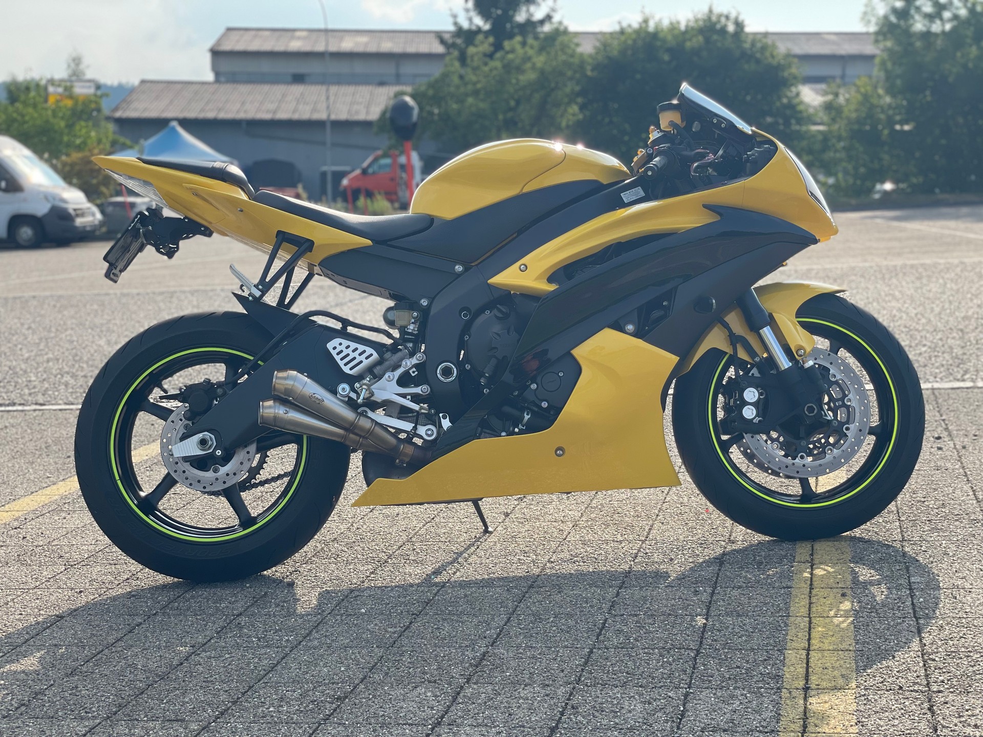 YAMAHA YZF-R6-image-5